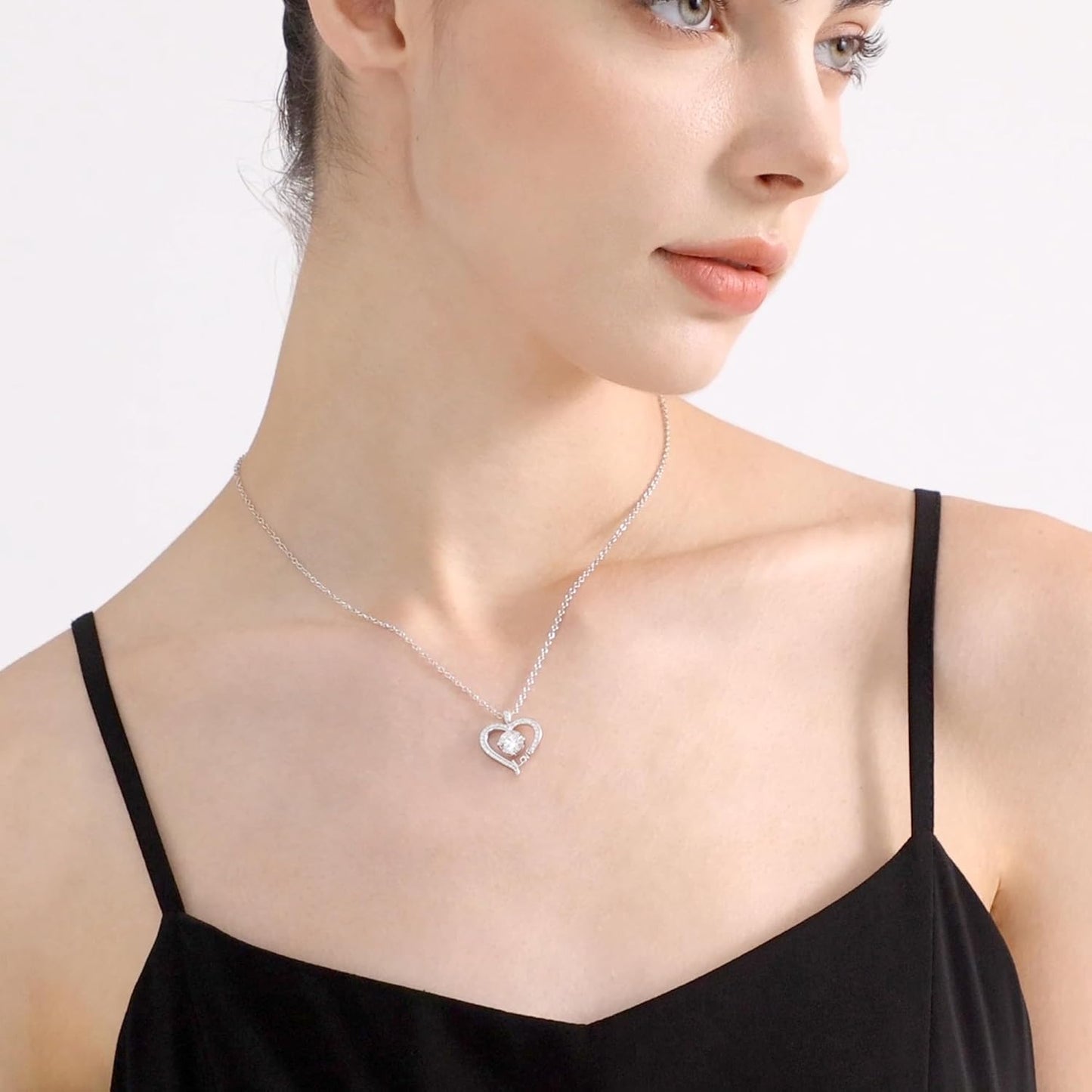 Moissanite Heart Necklaces for Women, Gifts for Wife, 1-3 Carat Moissanite 925 Sterling Silver Love Jewelry, Birthday Wedding Anniversary Christmas Engagements Gifts for Wife Women Her Girlfriend Mom