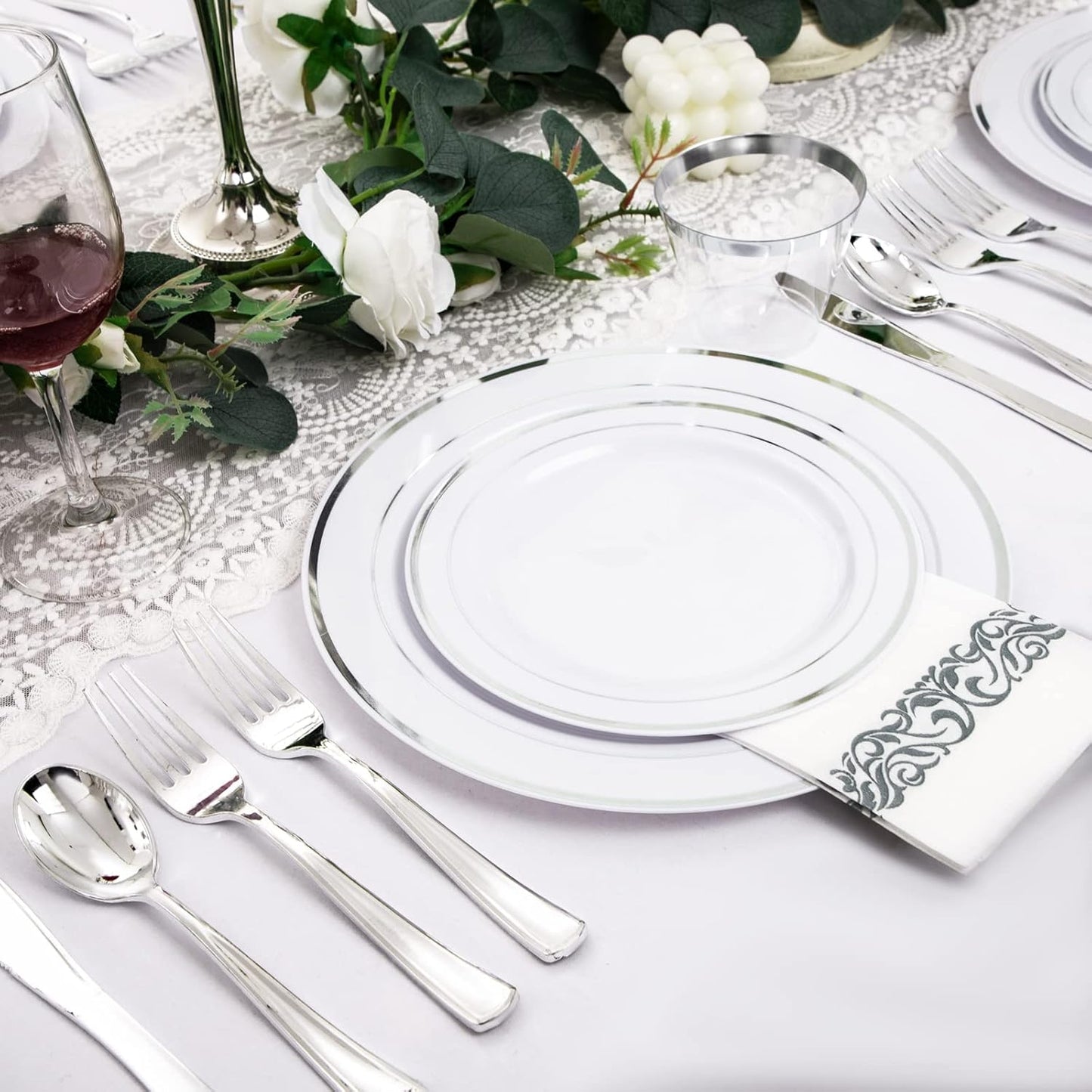 bUCLA 350PCS Silver Plastic Dinnerware Set for 50 Guests - Silver Plates Disposable Include 50 Dinner & 50 Dessert Plates,50 Forks,50 Knives,50 Spoons,50 Cups,50 Napkins for Party & Christmas