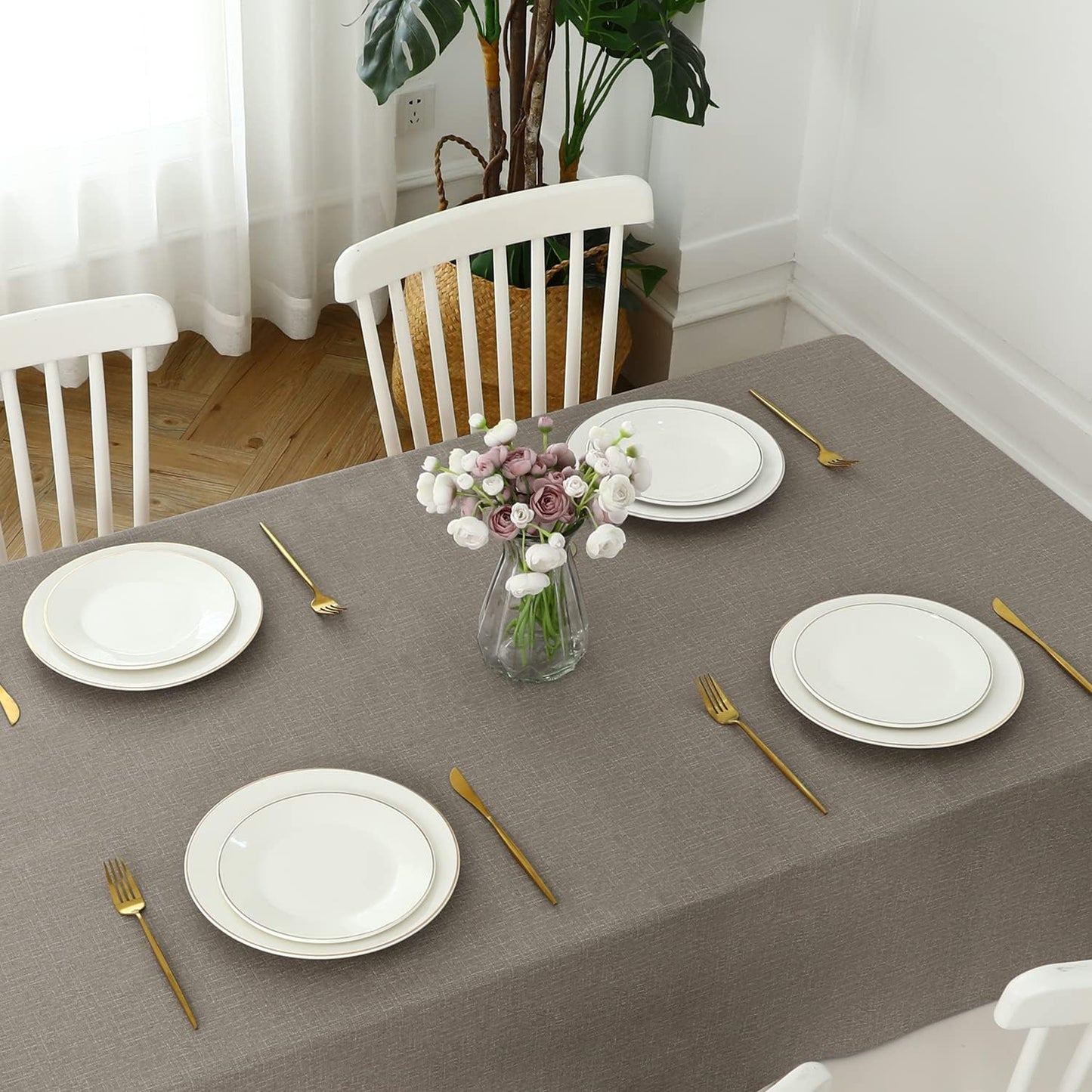 Romanstile 100% Waterproof PVC Tablecloth, Rectangle Oil Spill Proof Stain Resistant Vinyl Table Cloth, Wipe Clean Plastic Table Covers for Kitchen/Dining/Parties - 60 x 120 Inch, Brown