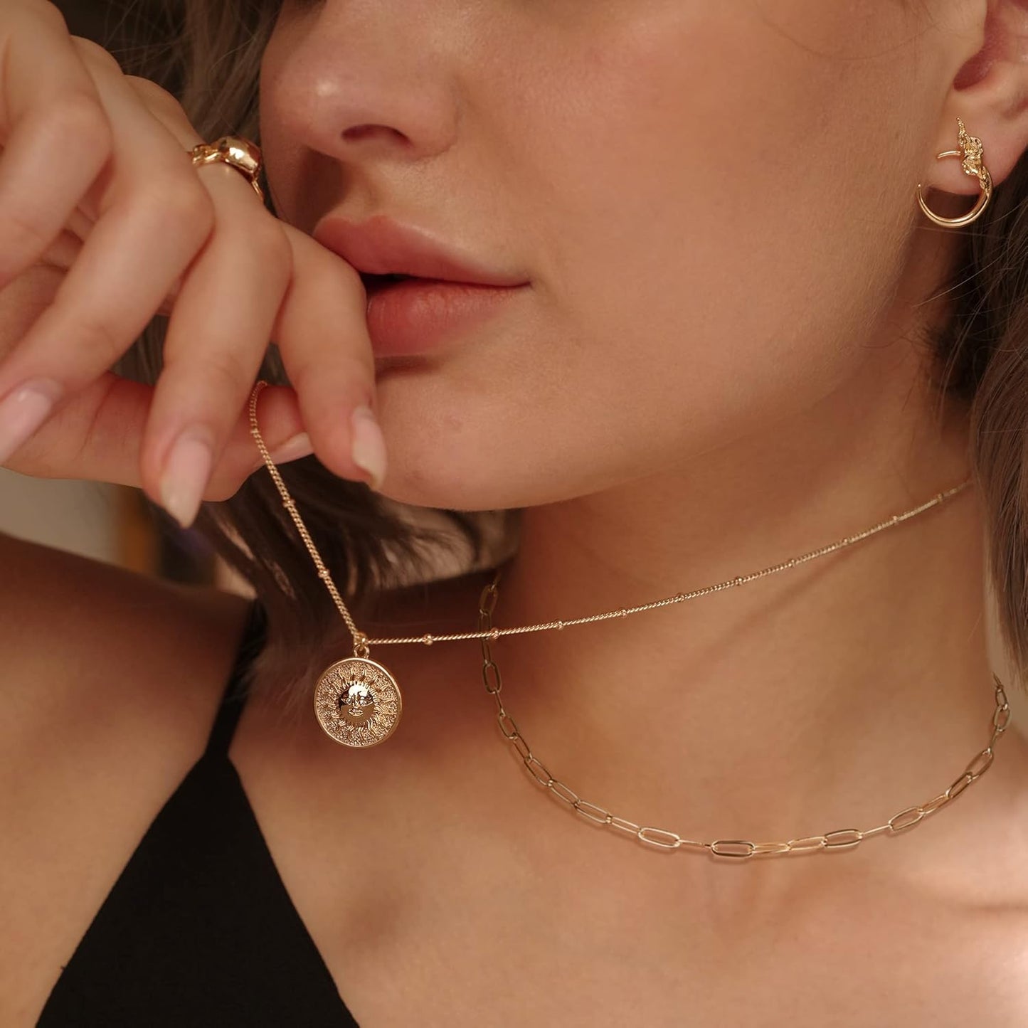 MEVECCO Layered Heart Necklace Pendant Handmade 18k Gold Plated Dainty Gold Choker Arrow Bar Layering Long Necklace for Women