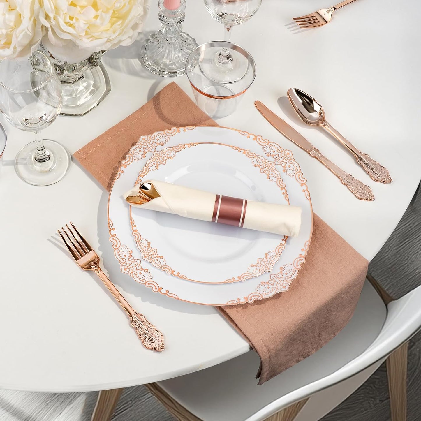 350PCS Rose Gold Plastic Plates for 50 Guests, Disposable Dinnerware Sets Include 100 Rose Gold Rim Plastic Plates, 50 Silverware and Cups, 50 Pre Rolled Napkins for Party, and Graduation
