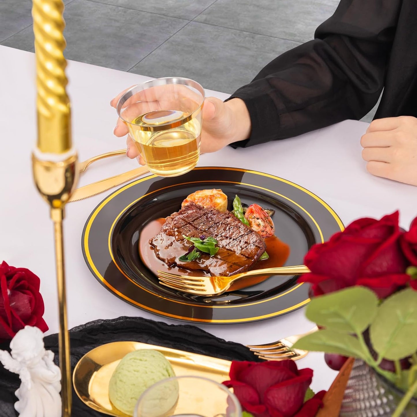 bUCLA 300PCS Black and Gold Disposable Dinnerware Set - 50 Guests Black Plastic Plates with Gold Rim Include 50 Dinner / 50 Dessert Plates, 50 Forks,50 Knives,50 Spoons&50 Cups for Party&New Year