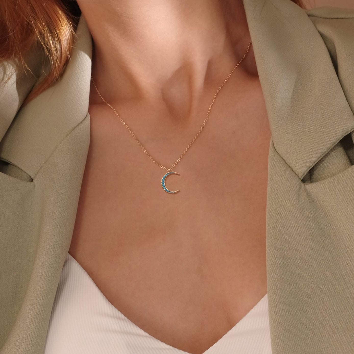 MEVECCO Layered Heart Necklace Pendant Handmade 18k Gold Plated Dainty Gold Choker Arrow Bar Layering Long Necklace for Women