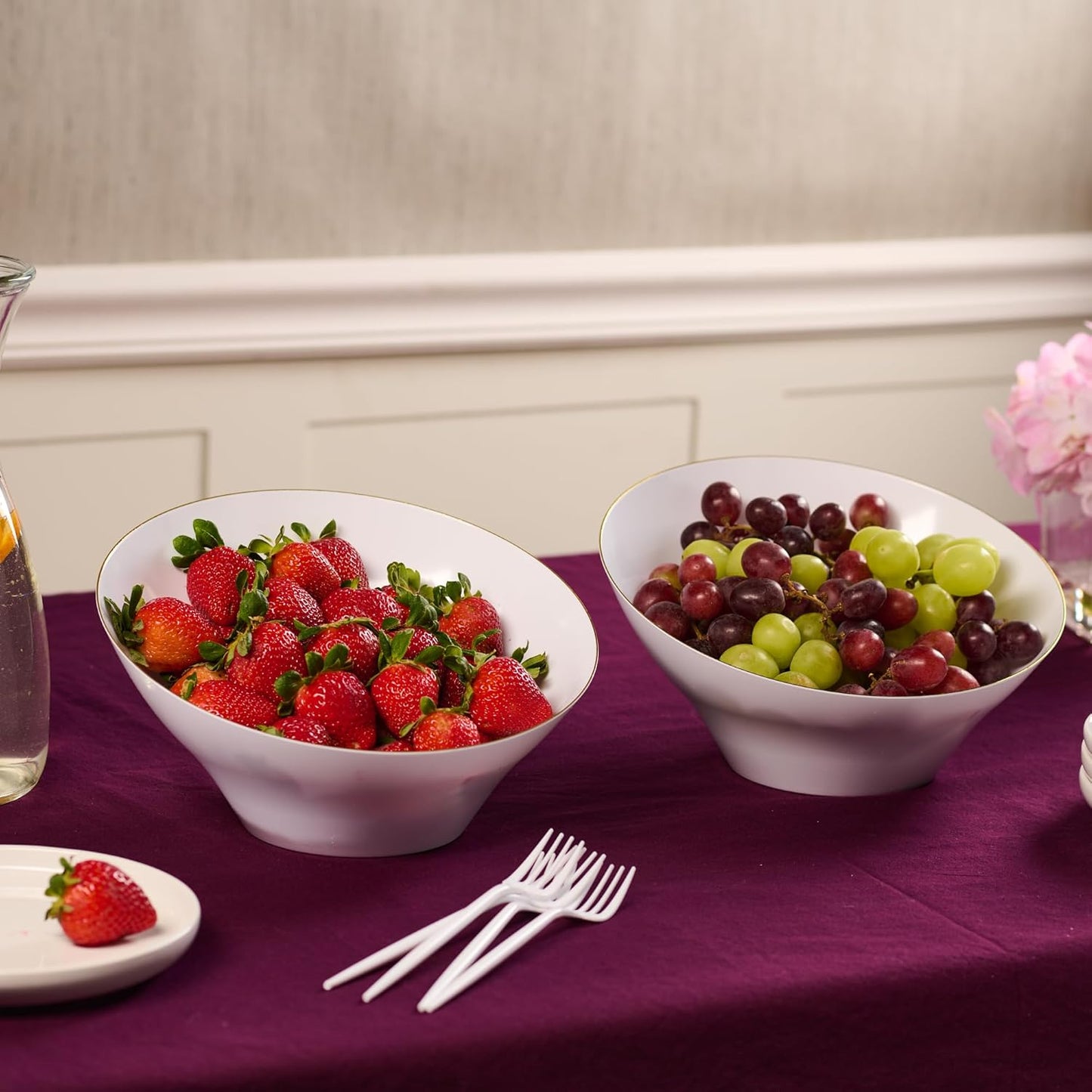 PLASTICPRO Angled Plastic Bowls Disposable Large Plastic White Serving Bowls with Gold Rim for Party for Appetizer Salads Pack of 4