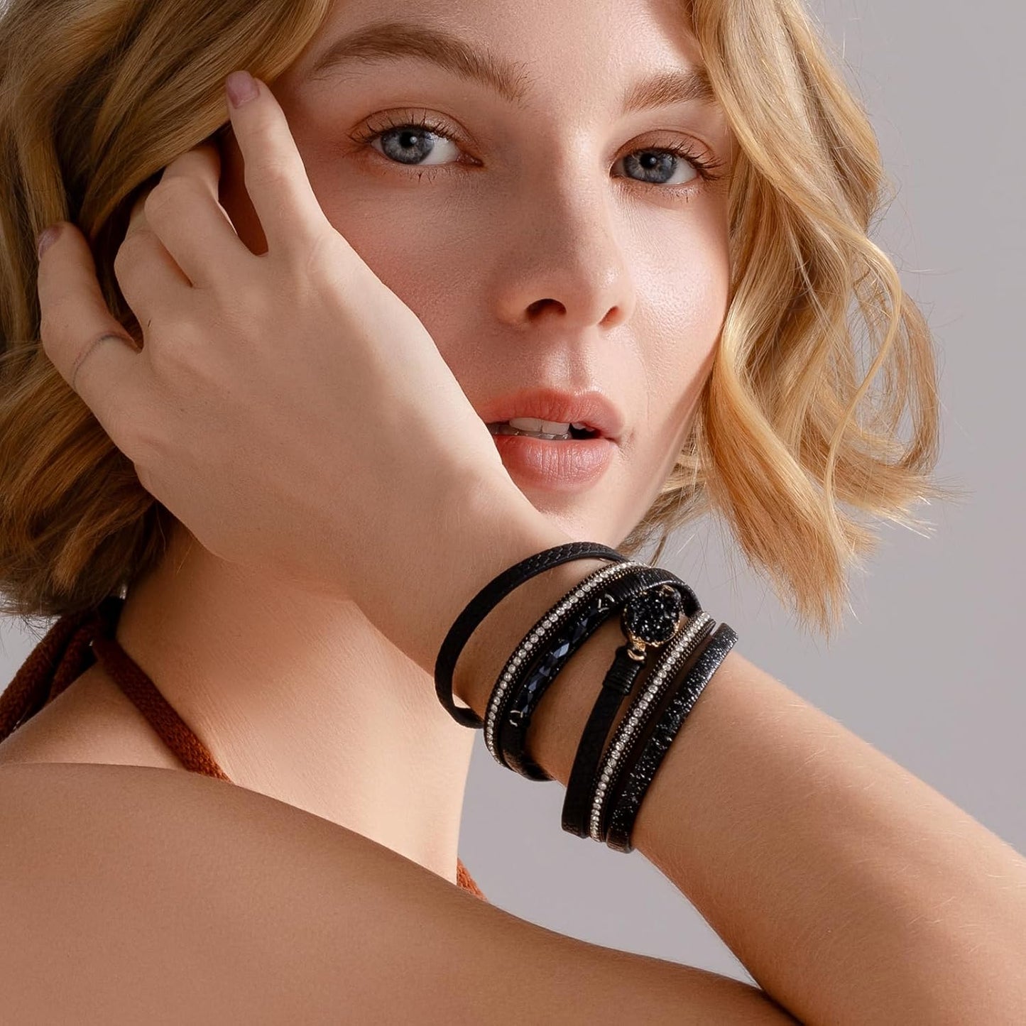 FANCY SHINY Leather Wrap Bracelet Boho Cuff Bangle Bracelets Crystal Bead Bracelet with Magnetic Clasp Jewelry Gifts for Women