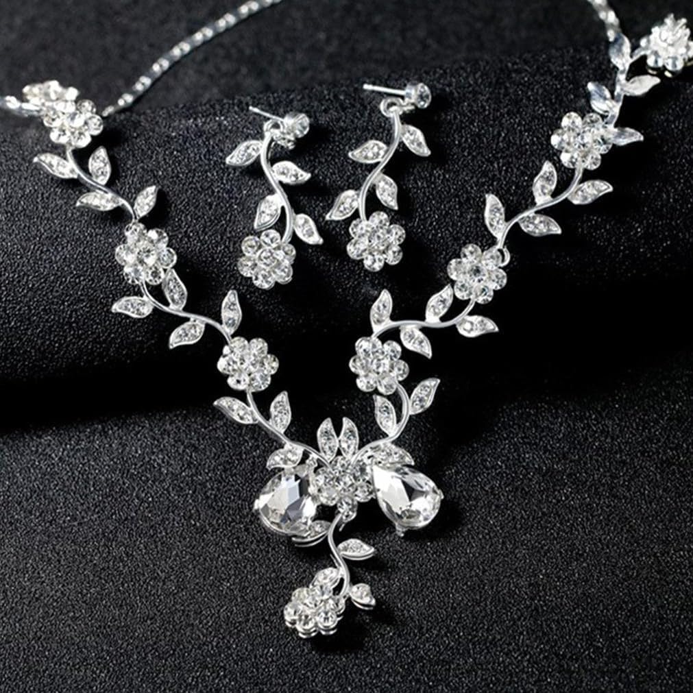 Wedding Jewelry Sets for Brides Rhinestone Necklace and Earring Set Bracelet Ring Gold Silver Prom Jewelry Sets Diamond Flower Teardrop Necklace for Women