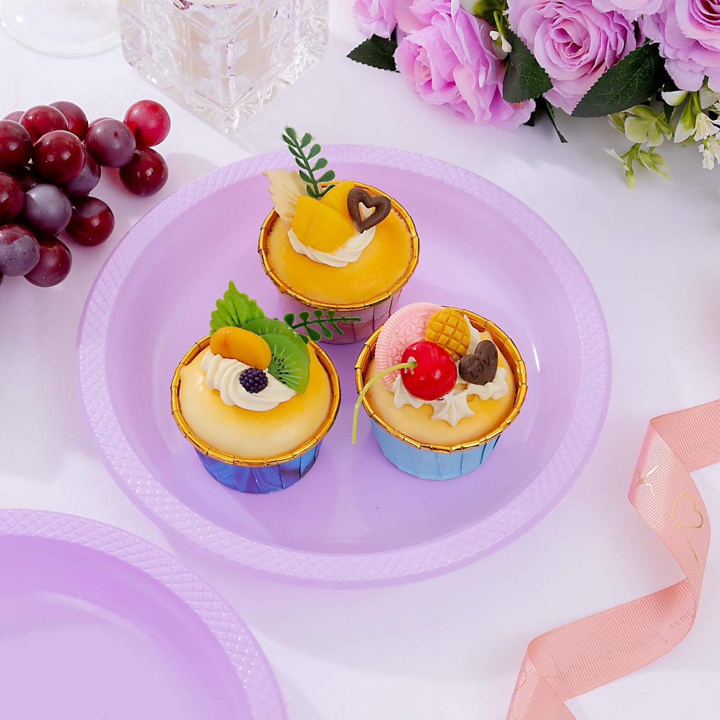 WELLIFE Lavender Party Plates 7 Inch -150 Count, Plastic Disposable Dessert Plates for Party Easter Mother's Day Wedding Cake Appetizers Salad