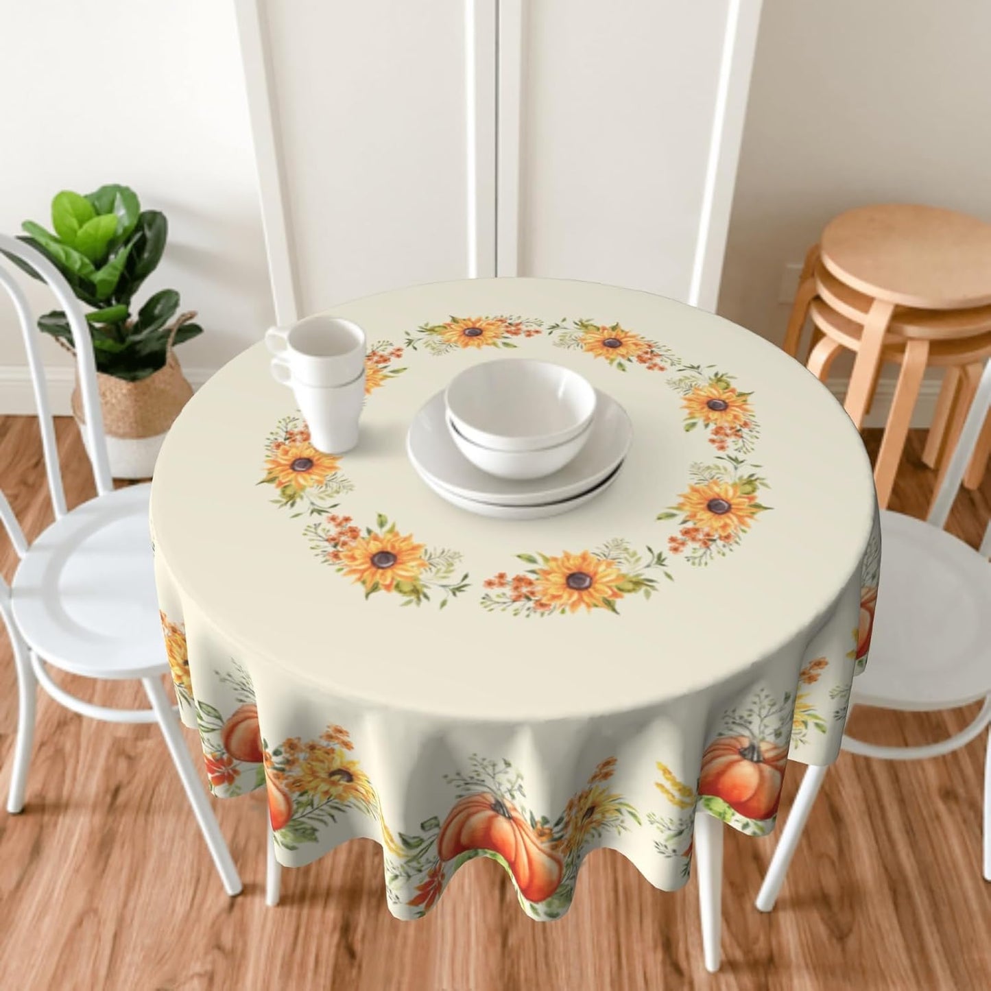 Giwawa Fall Autumn Round Tablecloth 60Inch Pumpkin Sunflower Circle Reusable Heat Resistant Washable Table Cloth Cover for Kitchen Dining Seasonal Holiday Farmhouse Decor