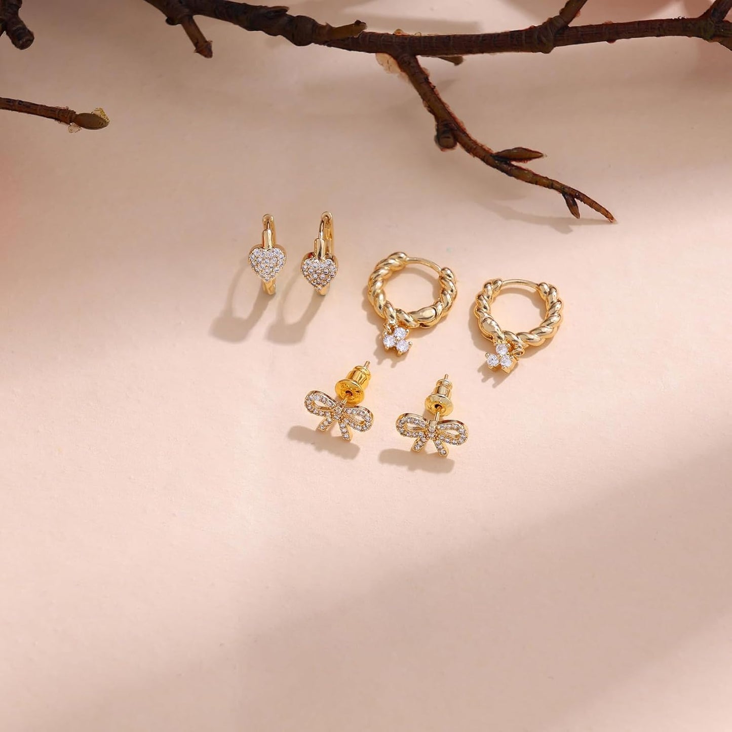 Gold Earrings for Women, 14k Gold Plated Dangle Huggie Earrings for Women Trendy Dainty Gold Hoop Earring Stacks Hypoallergenic Pearl Chain Drop Cartilage Earring Fashion Womens Jewelry