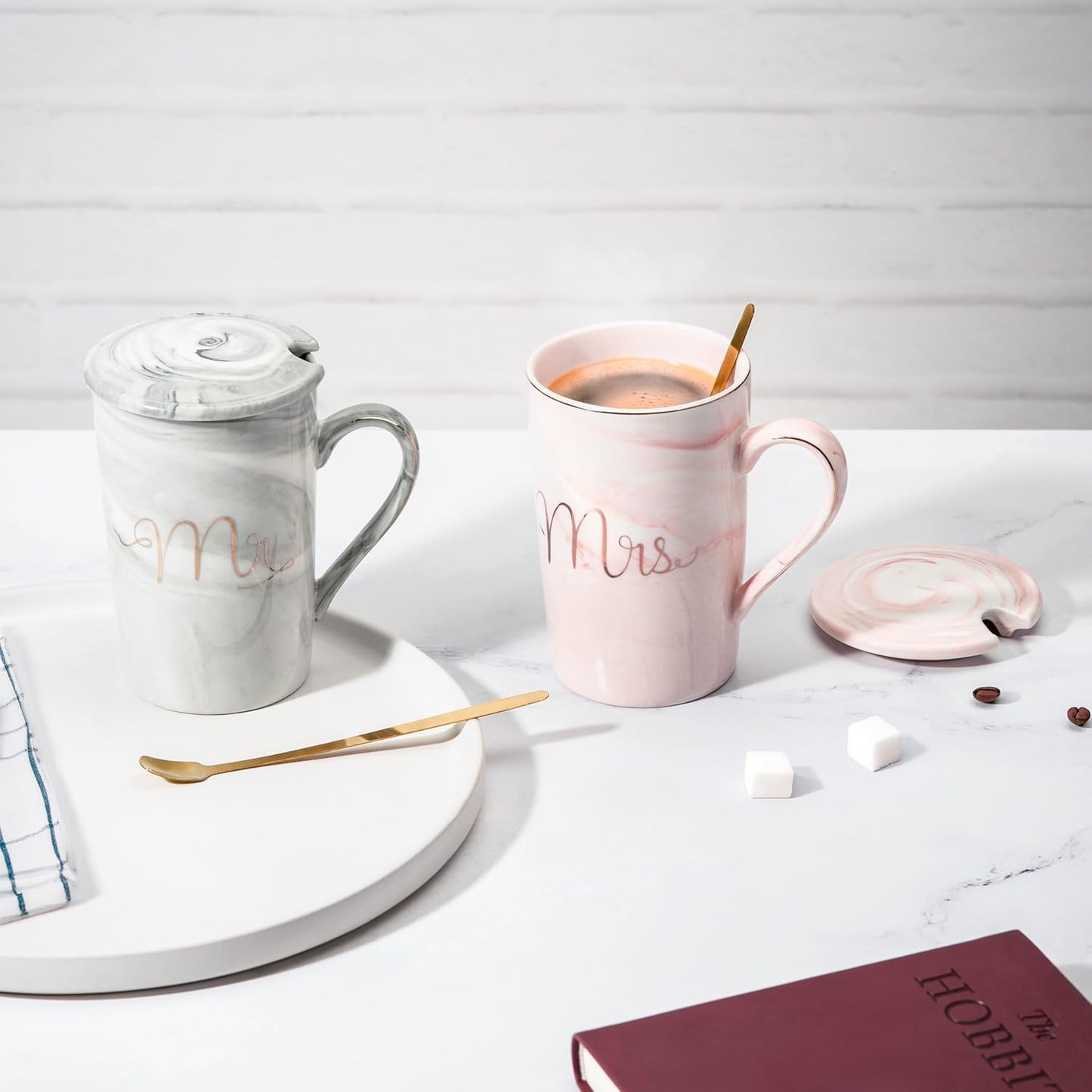 Mr & Mrs Coffee Mug Set of 2, 14oz Ceramic Mug with Lid & Teaspoon - Engagement Gifts for Couples Matching, Bridal Shower Gifts for Bride To Be - Just Married Couple Wedding Gift Ideas