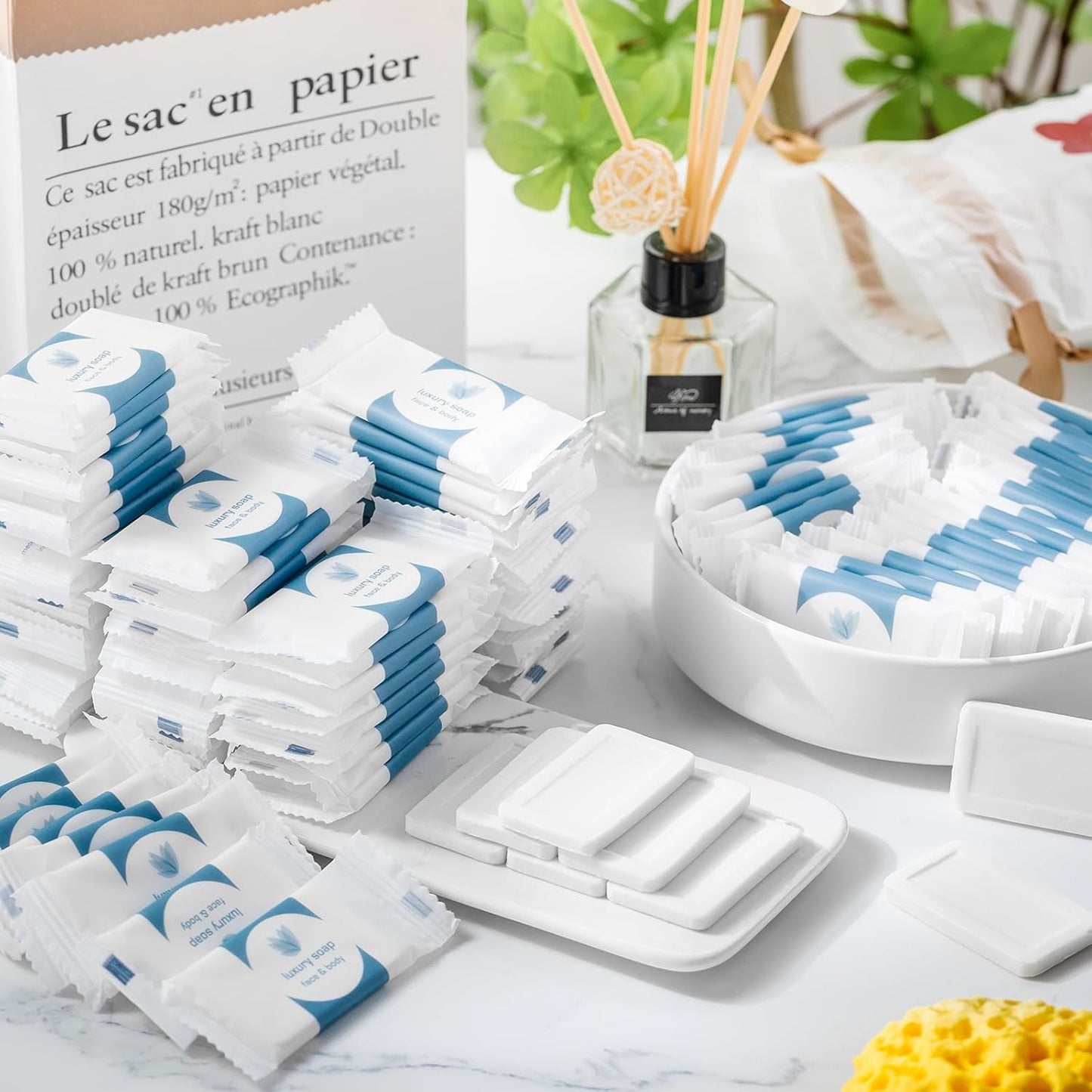 Kacctyen 800 Pcs 0.35oz Mini Bar Soap Bulk Individually Wrapped Bulk Hand Hotel Soap Bars Travel Size Toiletries for Vacation Hospitality Guest Bathroom Rentals