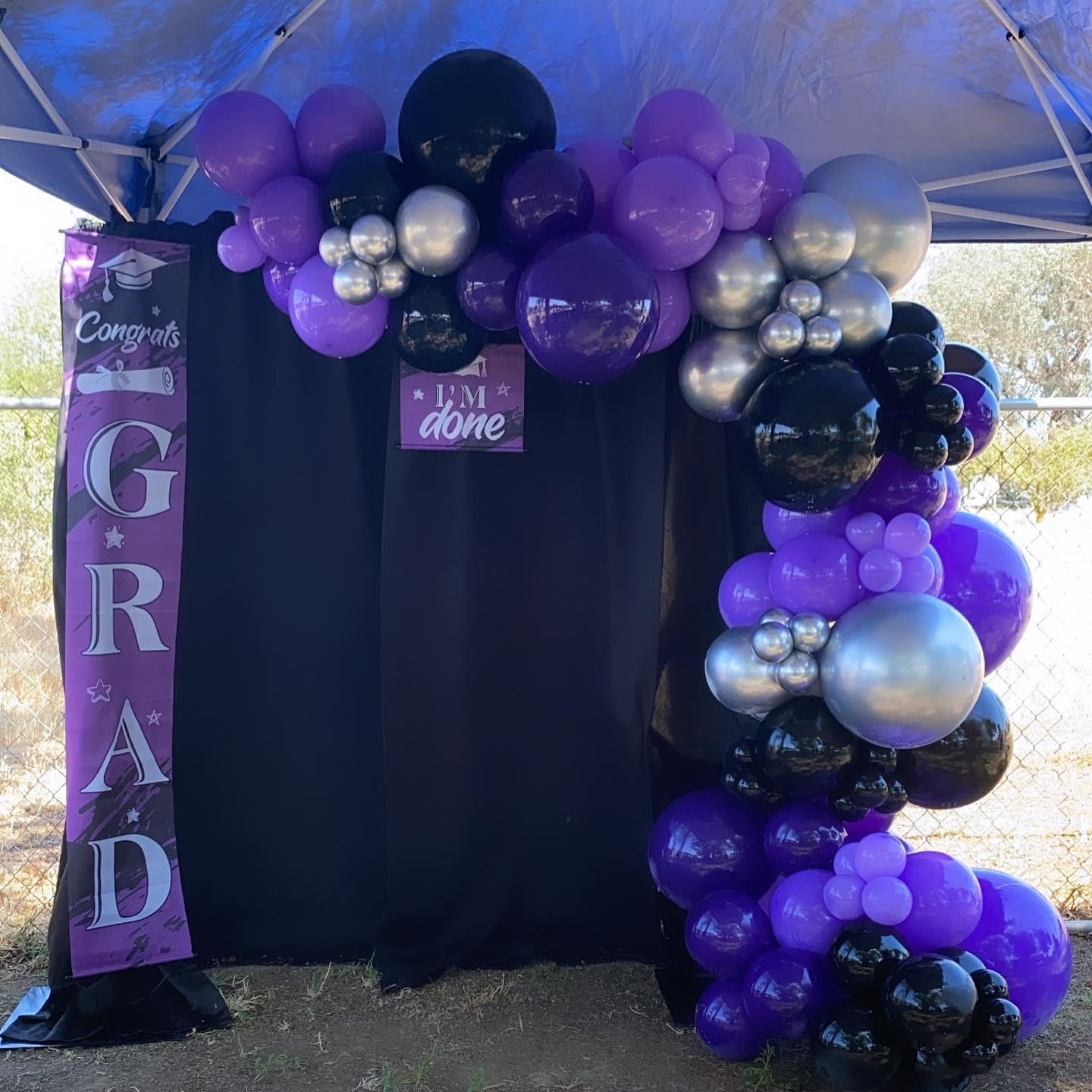 Purple and Black Balloon Arch Kit, 140Pcs Black Purple Metallic Silver and Confetti Balloon Garland kit, 22 18 12 10 5 Inch Different Size Balloons for Halloween Birthday Party Decorations
