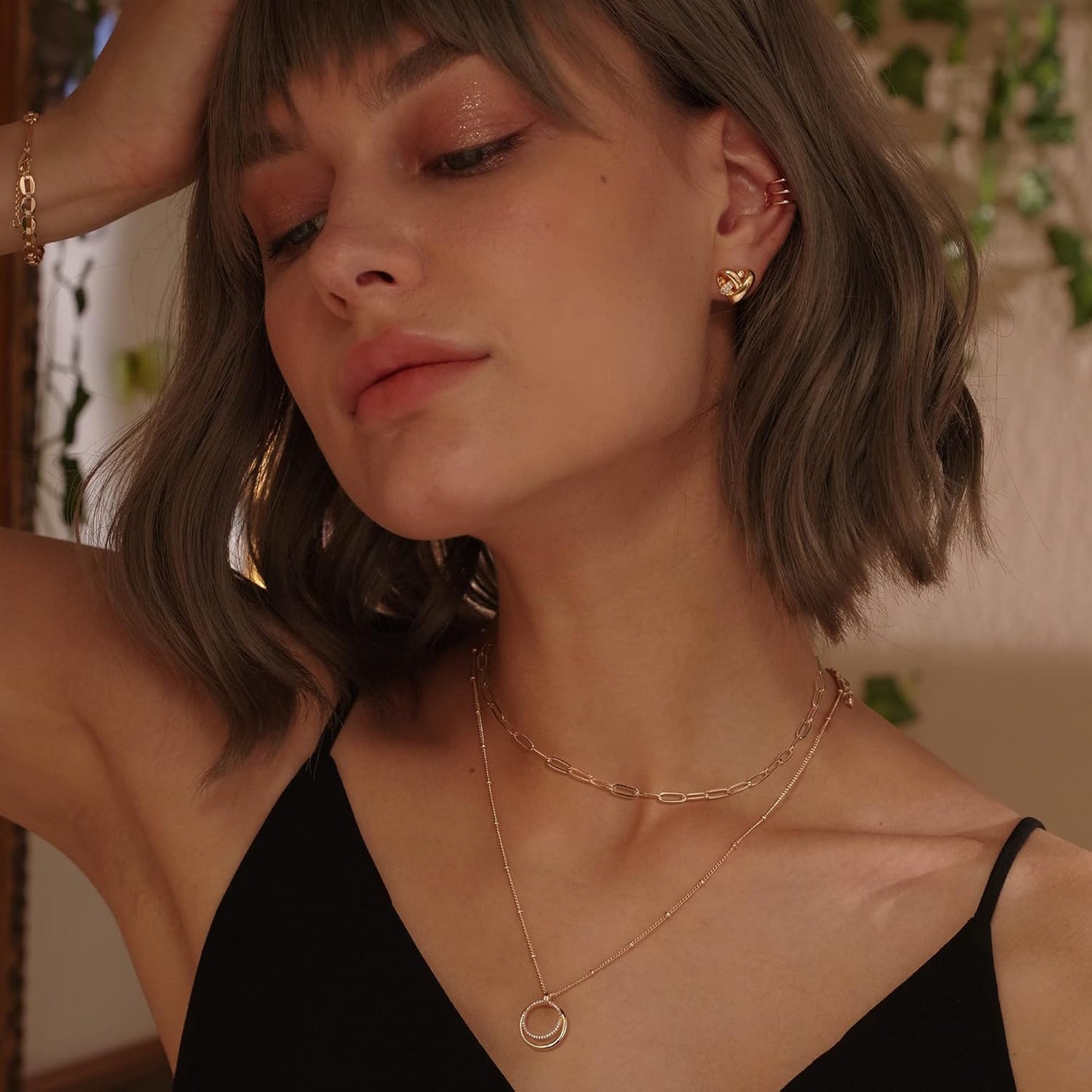 MEVECCO Layered Heart Necklace Pendant Handmade 18k Gold Plated Dainty Gold Choker Arrow Bar Layering Long Necklace for Women