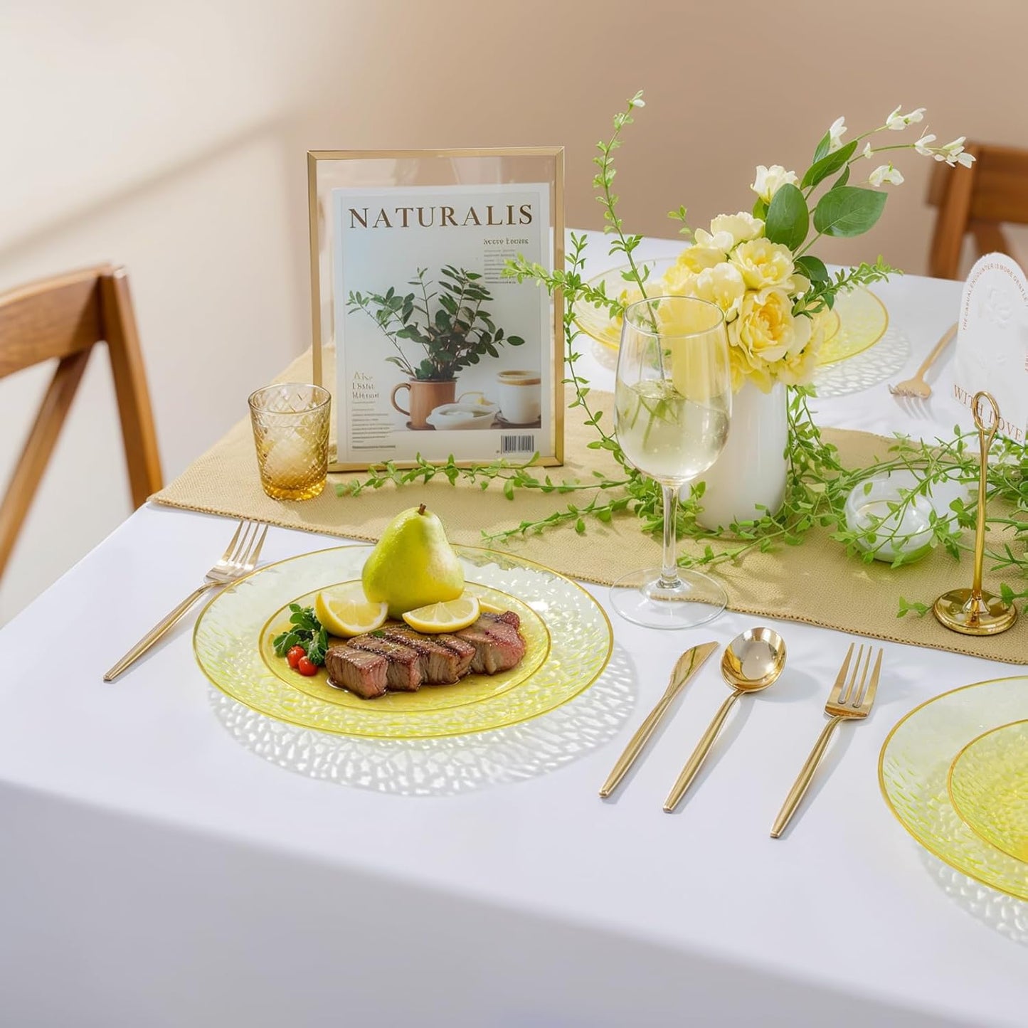 Rubtlamp 100Pcs Yellow Gold Plastic Plates, Yellow Disposable Plates With Gold Rim, Clear Heavy-duty Party Supplies, Hammered Plastic Plates Include 50 Dessert Platos, 50 Dinner Platos for Party