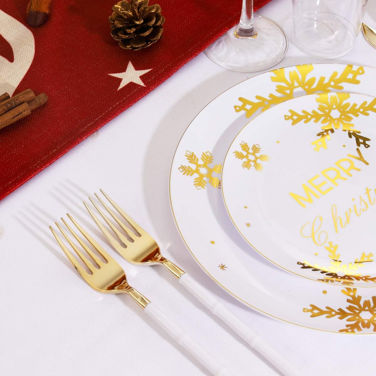 WDF 50Pieces Christmas Plates Gold Plastic Plates - Snowflake Plastic Plate-Heavyweight White and Gold Disposable Plate for Christmas