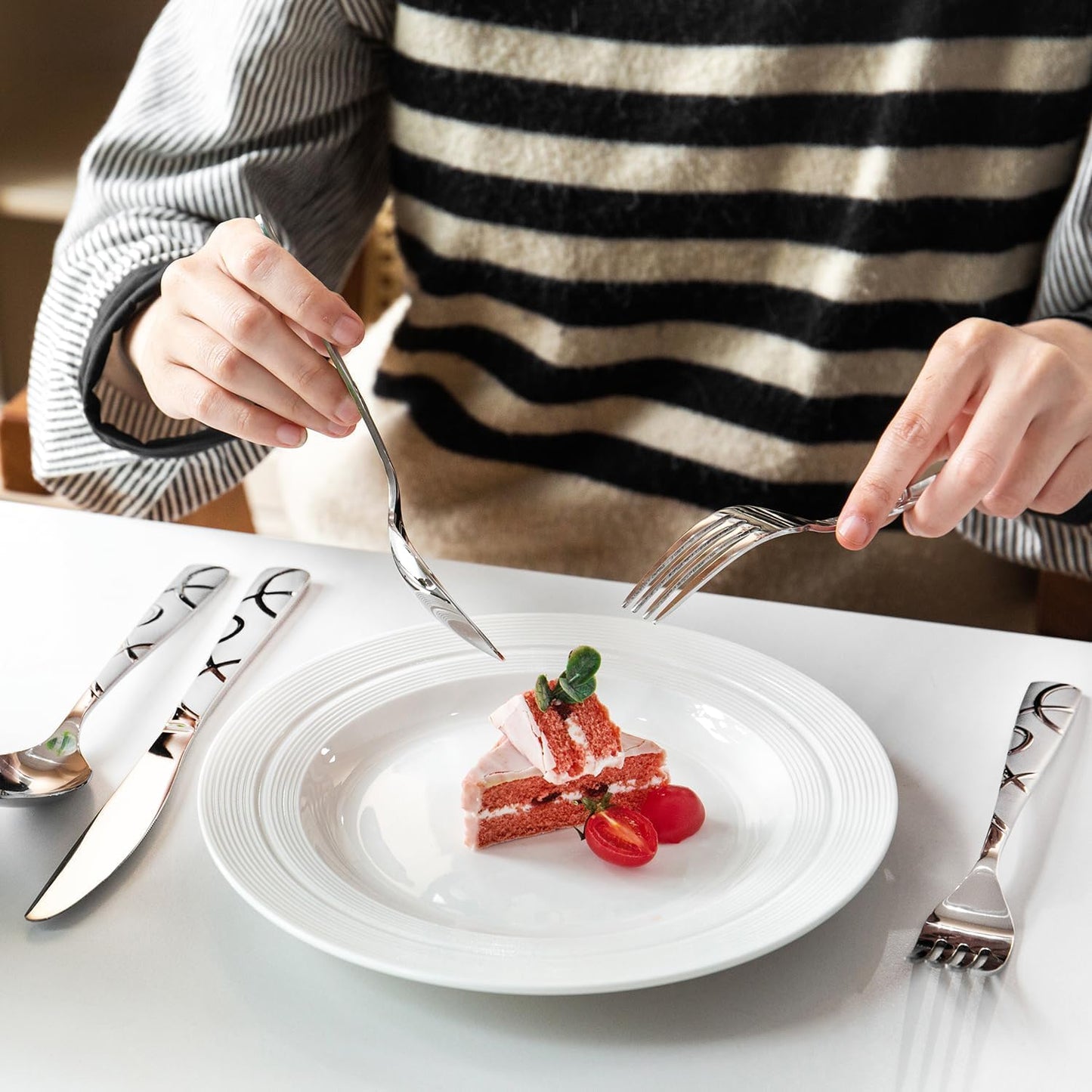 HIKAA 60PCS Stainless Steel Silverware Set, Modern Flatware Set for Kitchen, Mirror Polished Cutlery Set with Forks, Spoons and Knives，Dishwasher Safe