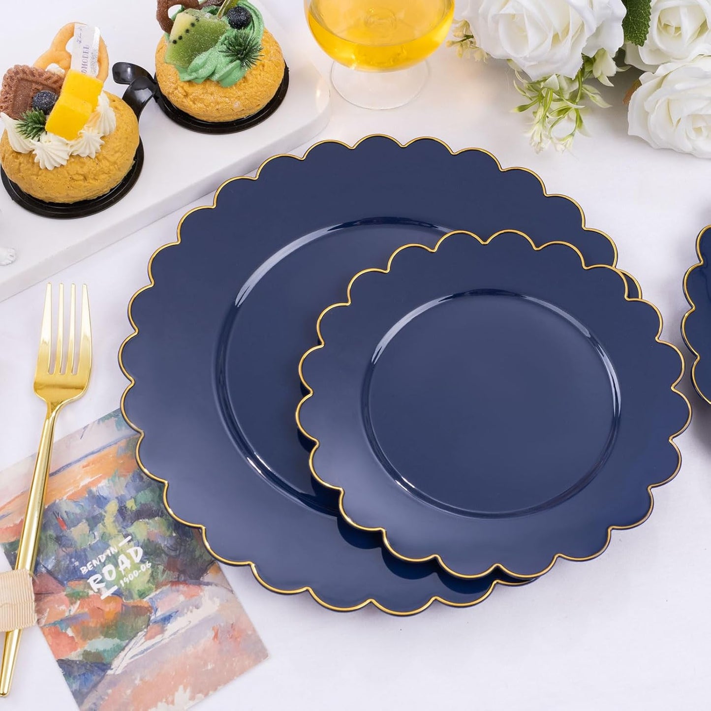 LIYH 60 Pcs Navy Blue Plastic Scalloped Plates with Gold Rim, Dark Blue Disposable Plates for Party Included 30 Dinner Plate 10.25 Inch,30 Dessert Plate 7.5 Inch Elegant Dishes Tableware