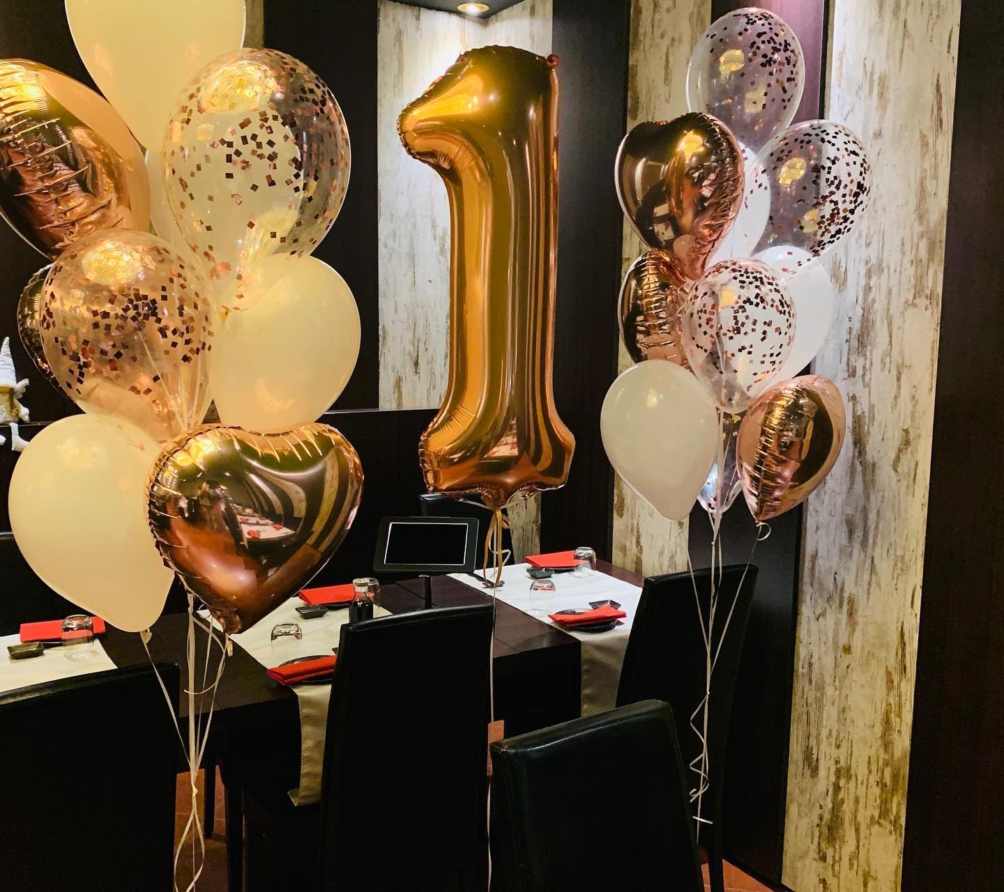 Gold Number 60 Balloon 40 Inch, 60th Birthday Party Decorations for Children, Giant 60 Foil Balloon for Party Supplies