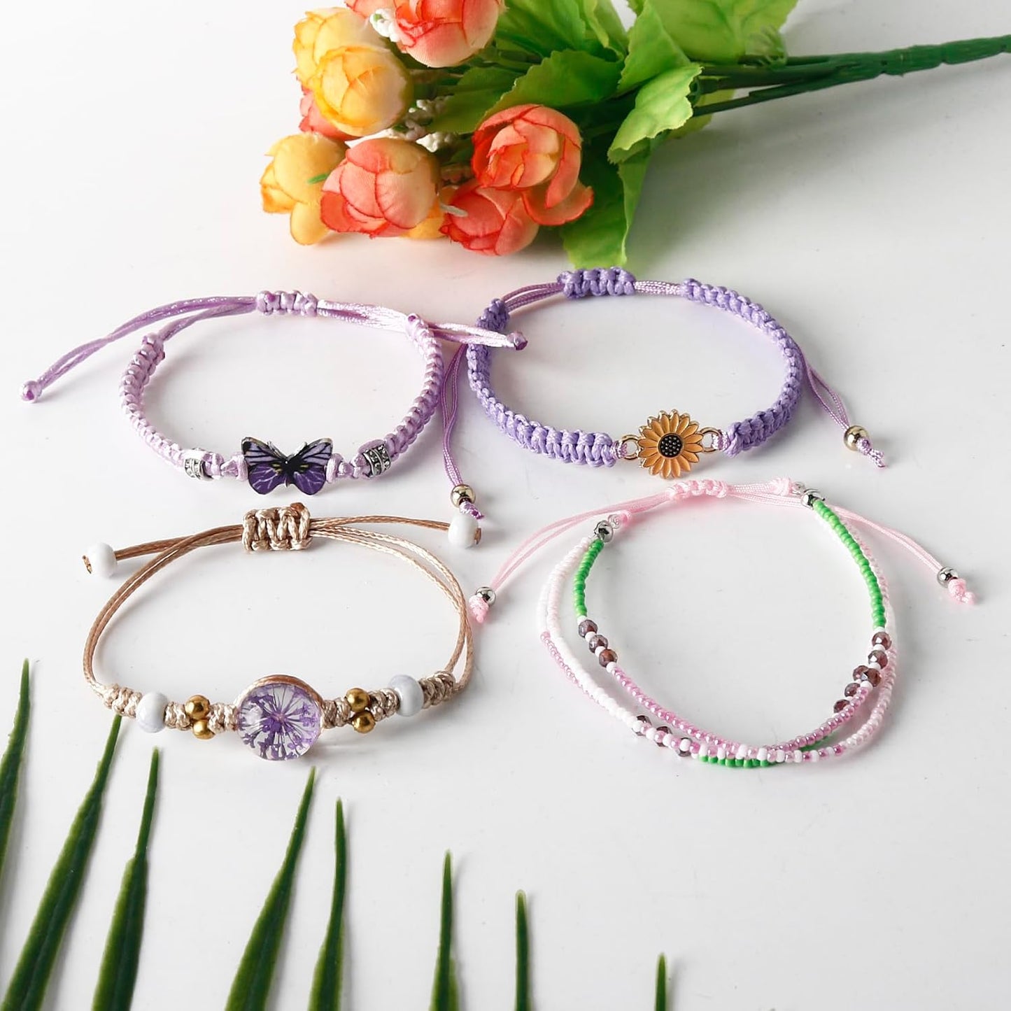DS 4PCS String beads Charm Bracelets for Teen Girls Dainty cute cartoon Butterfly Daisy Eternal flower Beads Bracelets set for woman and girls Adjustable Stretch bracelet birthday Gift For Friends