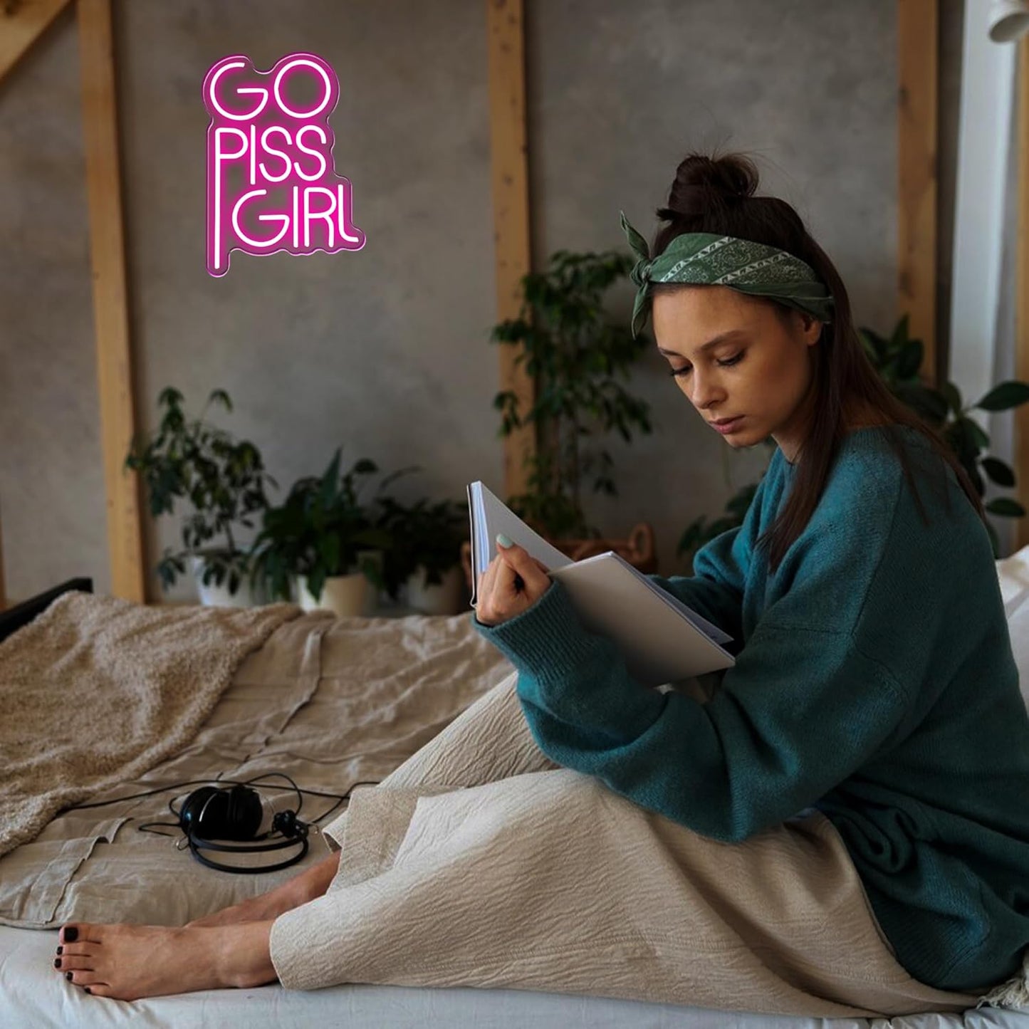 GO PISS GIRL Neon Sign Funny Dimmable LED Light Up Sign Pink Aesthetic Pop Culture Wall Decor for Dorm Room, College Apartment, Bathroom, Party, Birthday Gift, USB Powered(14.5 * 10.6in)