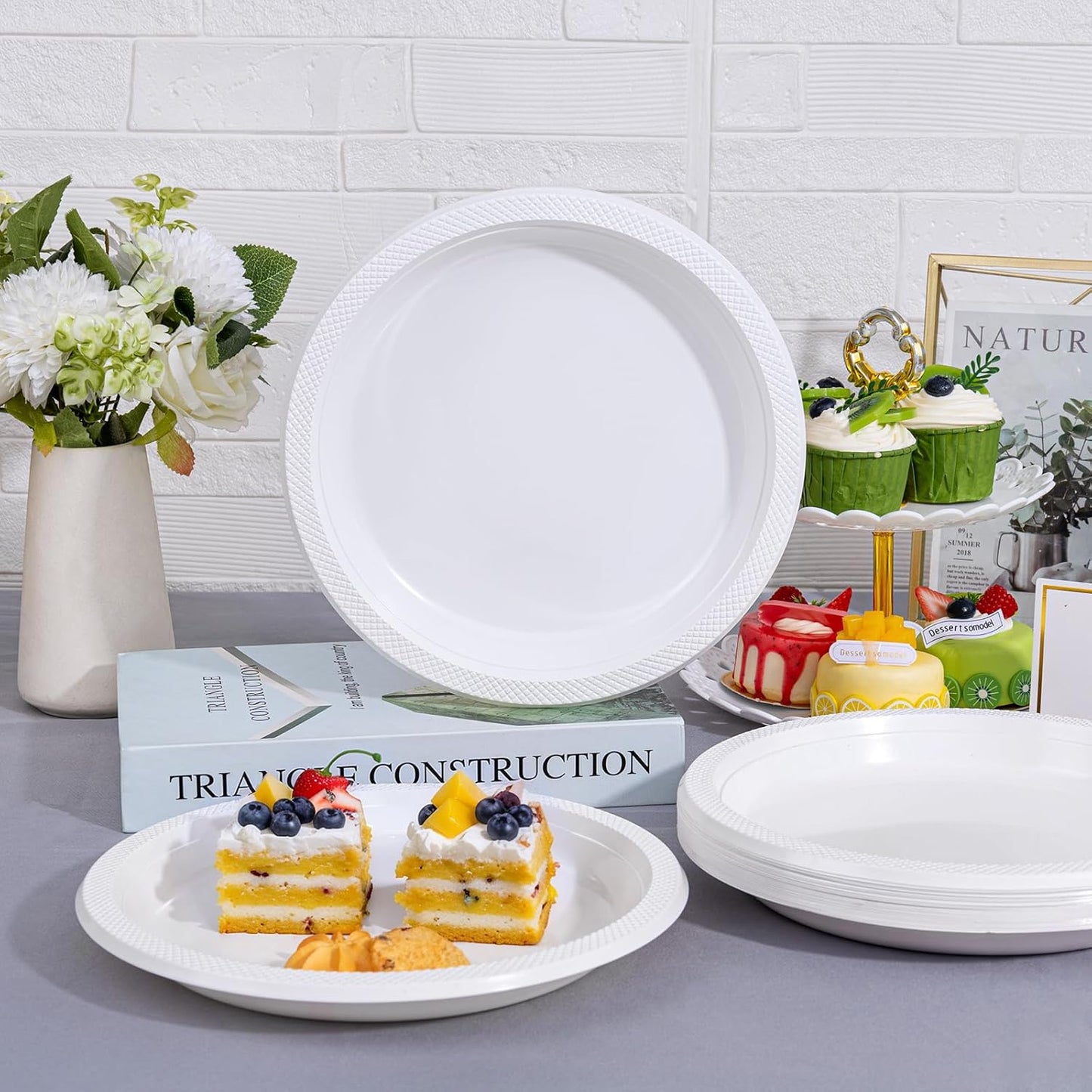 WELLIFE White Plastic Plates 10 Inch -150 Count for Party, Disposable Plastic Party Plates for Wedding Dinner Birthday Engagement