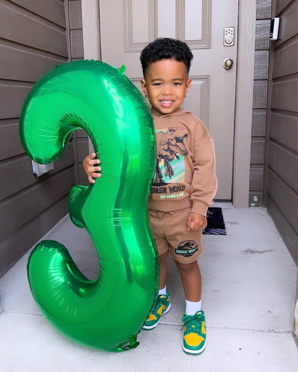 Green Number 16 Balloon 40 inch, 16 Number Balloons, 16th Green Birthday Decorations for Women Men, 16 Year Old Party Supplies, St. Patrick's Day Games Theme Birthday Decorations
