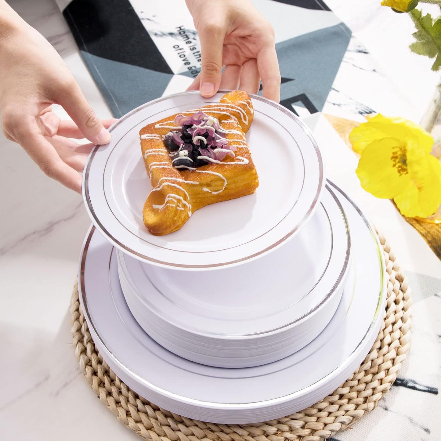 I00000 102pcs Silver Plastic Plates, Disposable Plastic Party Plates with White Silver Rim Fancy Wedding Party Plates Include 51 Dinner Plates 10.25" and 51 Dessert Appetizer Plates 7.5"