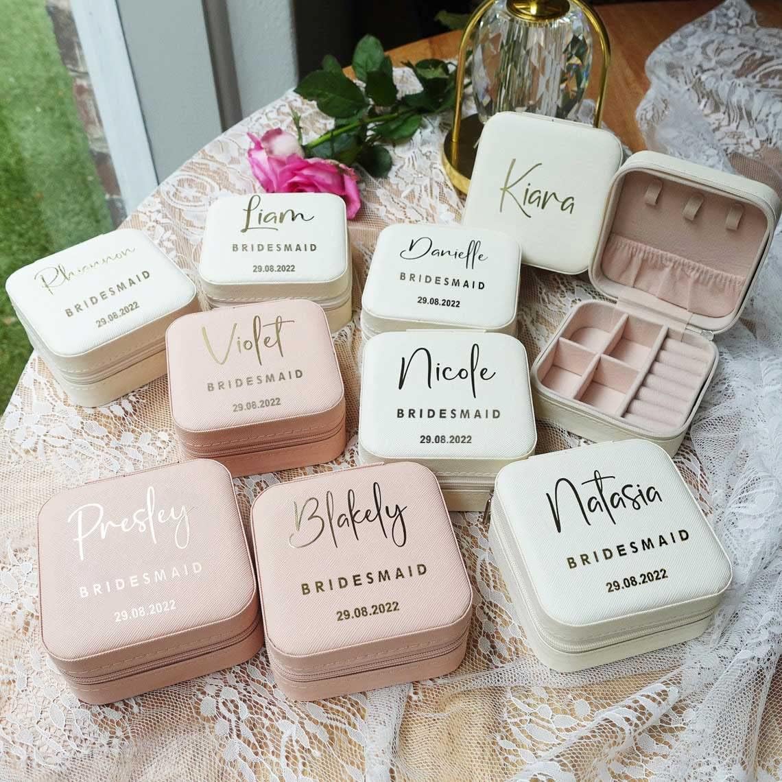 DayOfShe Bridesmaid Proposal Gifts Personalized Bridesmaid Jewelry Box Leather Small Travel Jewelry Organizer Ring Case for Wedding Maid of Honor Gifts