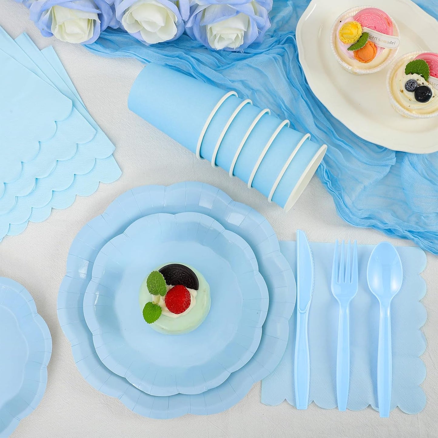 175 Pcs Light Blue Plates and Napkins Set, 25 Guest Blue Supplies Include Scalloped Plate Napkin Cup Forks Knives Disposable Plastic Cutlery for Wedding Baby Shower Birthday Banquet