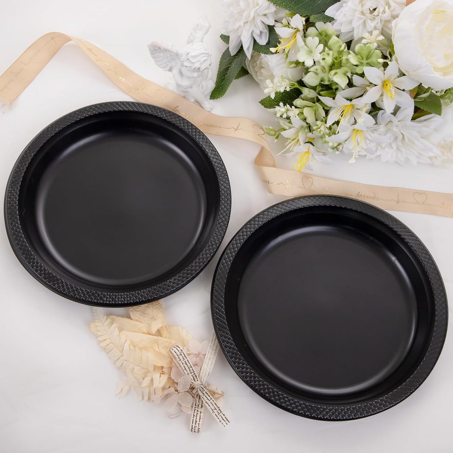 WELLIFE Black Plastic Plates 9 Inch -150 Count for Party, Plastic Disposable Dinner Plates for Halloween Picnic BBQ