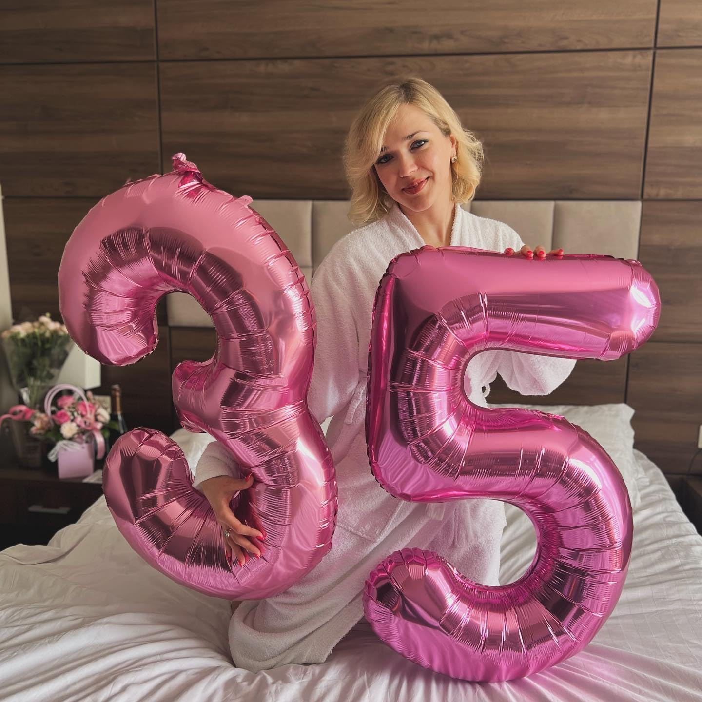 40 Inch Pink 1 Balloon for First Birthday, 1st Number Balloons Birthday Decorations for Girl Kids Toddler Baby, One Giant Number 1 Balloon