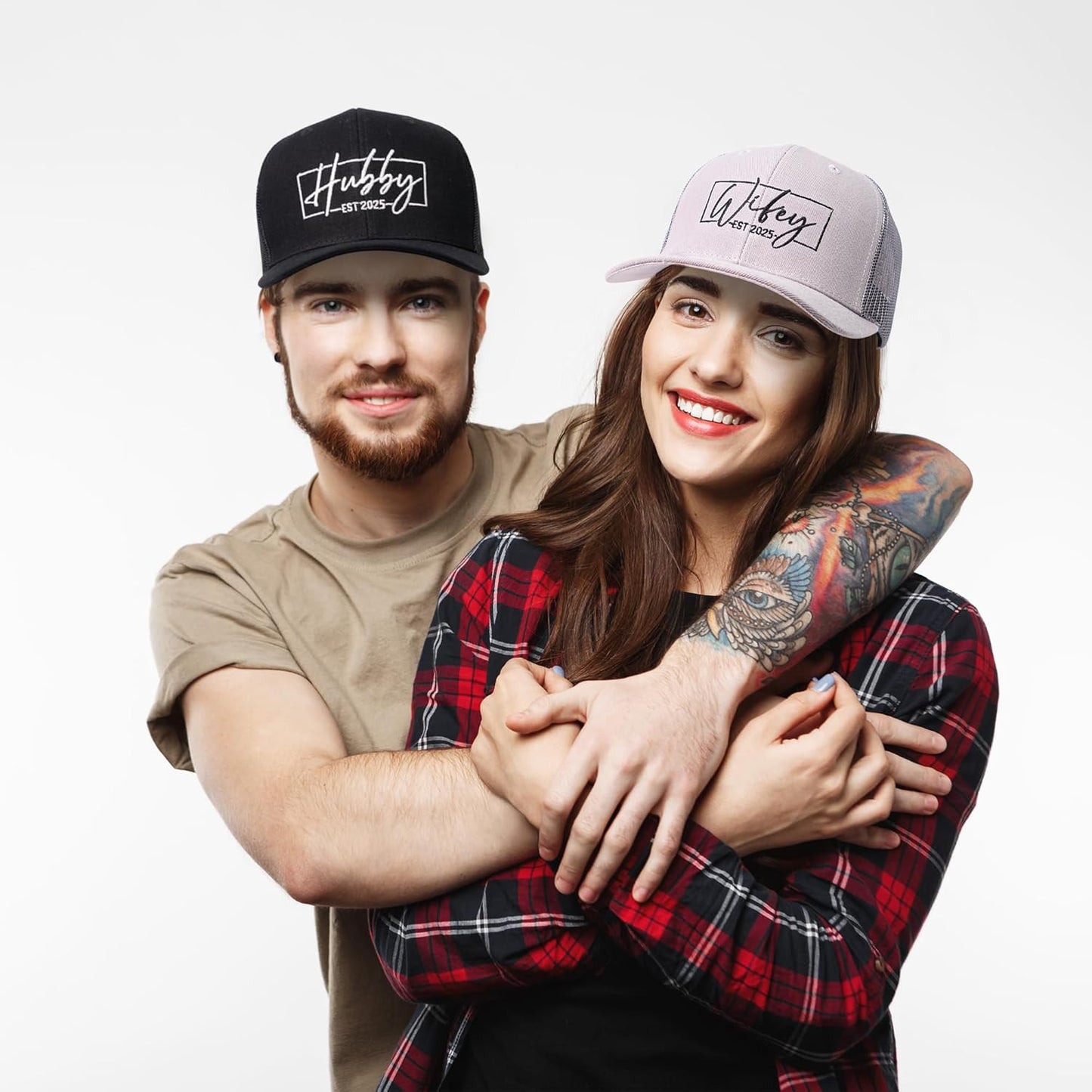 Hubby & Wifey EST 2025 Trucker Hat Set – Matching Hats for Couples, Bridal Shower Gifts, Wedding Keepsakes, Newlywed for Him & Her
