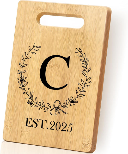 Personalized Cutting Board, Monogrammed Wedding Gift for Couple Newlywed 2025, Initial Birthday Gifts for Women, Gift for Bridal Shower Wedding Shower Engagement Anniversary Housewarming(Letter-C)