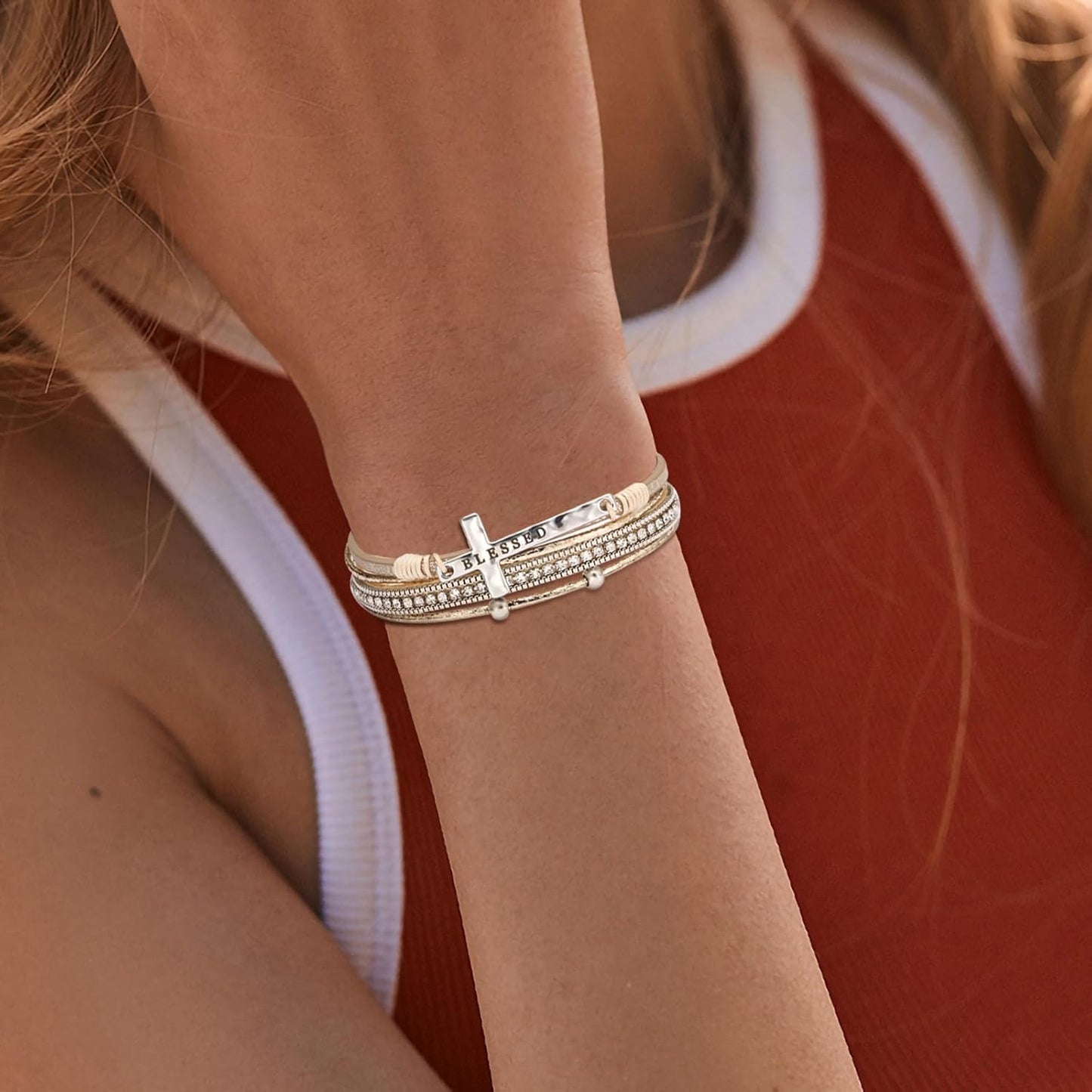 Fesciory Leopard Bracelet for Women, Boho Leather Wrap Multi-Layer Pearl Crystal Bracelet Bangle Jewelry