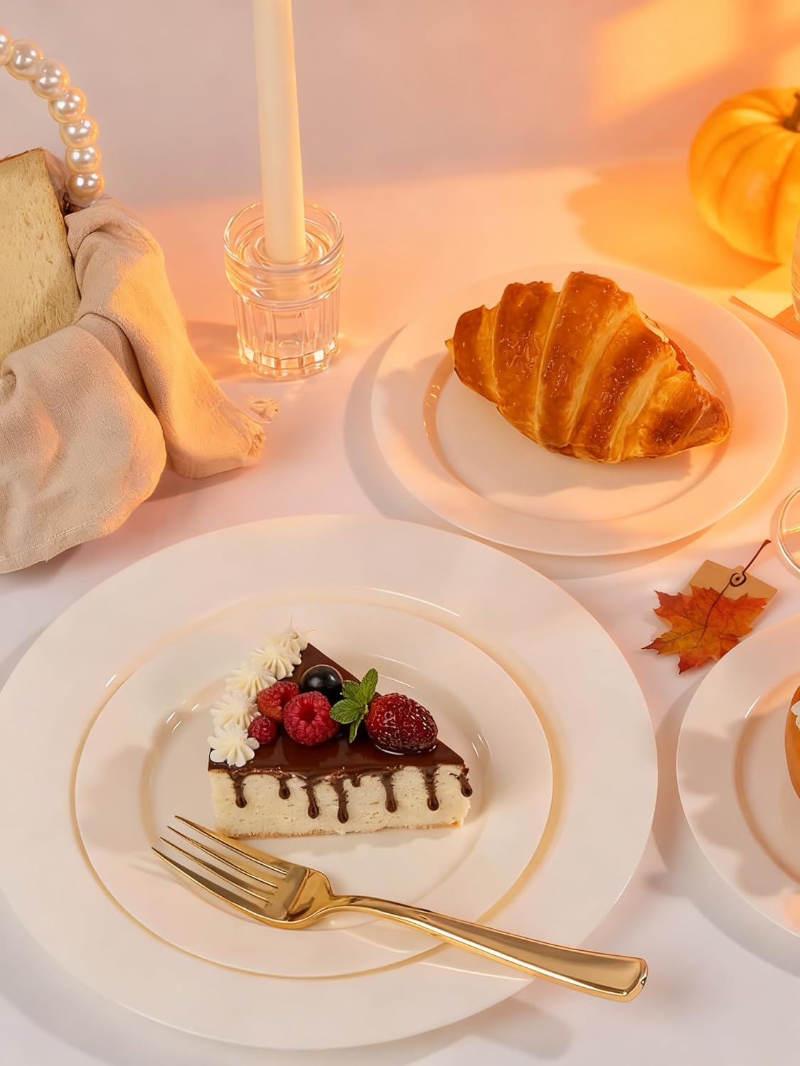 WDF 200PCS Ivory Plastic Plates - Elegant Ivory Disposable Plates for Party- Include 100 Dinner Plate 10’’ and 100 Plastic Dessert Plate 7’’ Perfect for Thanksgiving/Wedding/Party/BirthdayBaby Shower