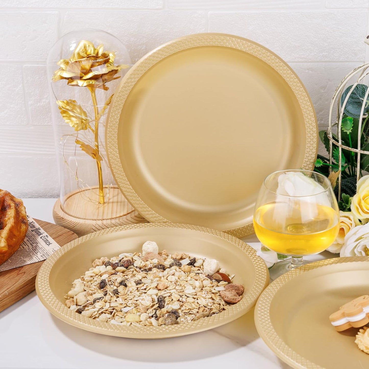 WELLIFE Gold Party Plates 9 Inch -150 Count, Disposable Plastic Dinner Plates for Party Dessert Cake Wedding Engagement Birthday