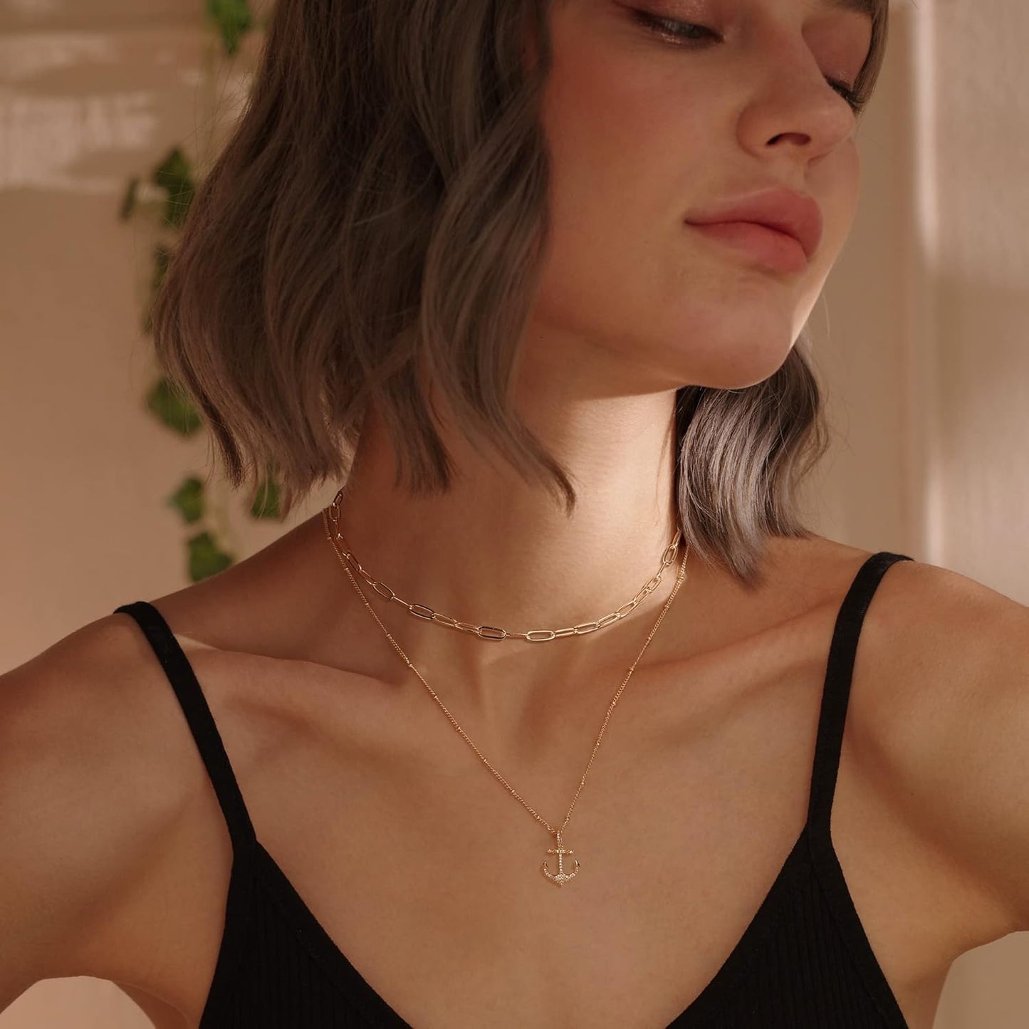 MEVECCO Layered Heart Necklace Pendant Handmade 18k Gold Plated Dainty Gold Choker Arrow Bar Layering Long Necklace for Women