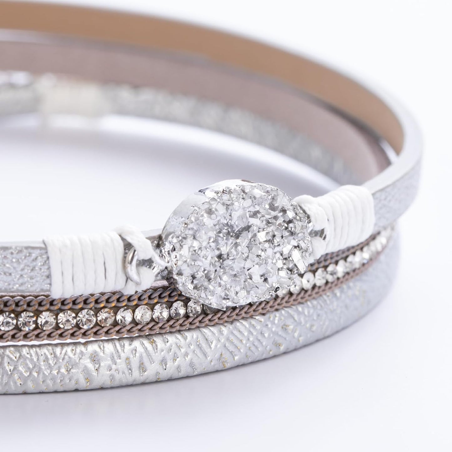 FANCY SHINY Leather Wrap Bracelet Boho Cuff Bangle Bracelets Crystal Bead Bracelet with Magnetic Clasp Jewelry Gifts for Women