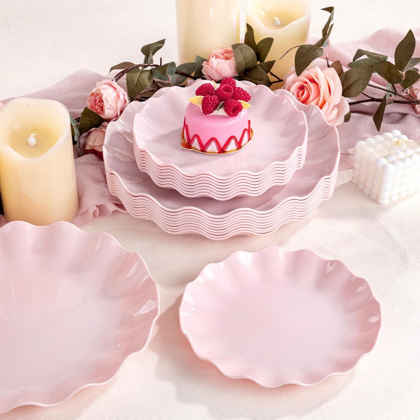 LIYH 20 Pcs 7.5 Inch Pink Scalloped Plastic Plates Reusable - Unbreakable Plastic Cake Dessert Plates for Weddings Party Outdoor Picnics Dishwasher Safe BPA Free (20Guests)