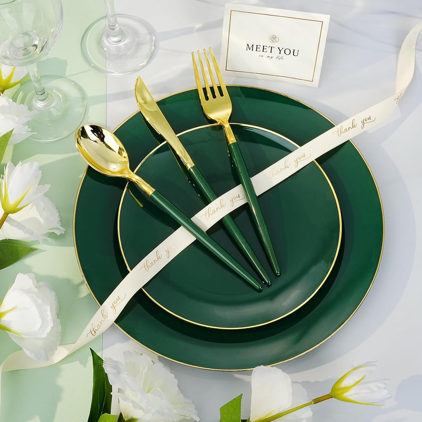 350 Pieces Green Gold Plastic Dinnerware Set, Gold Disposable Plates for Party, Include 100 Green Plates with 150 Plastic Cutlery, 50 Napkins and 50 Cups