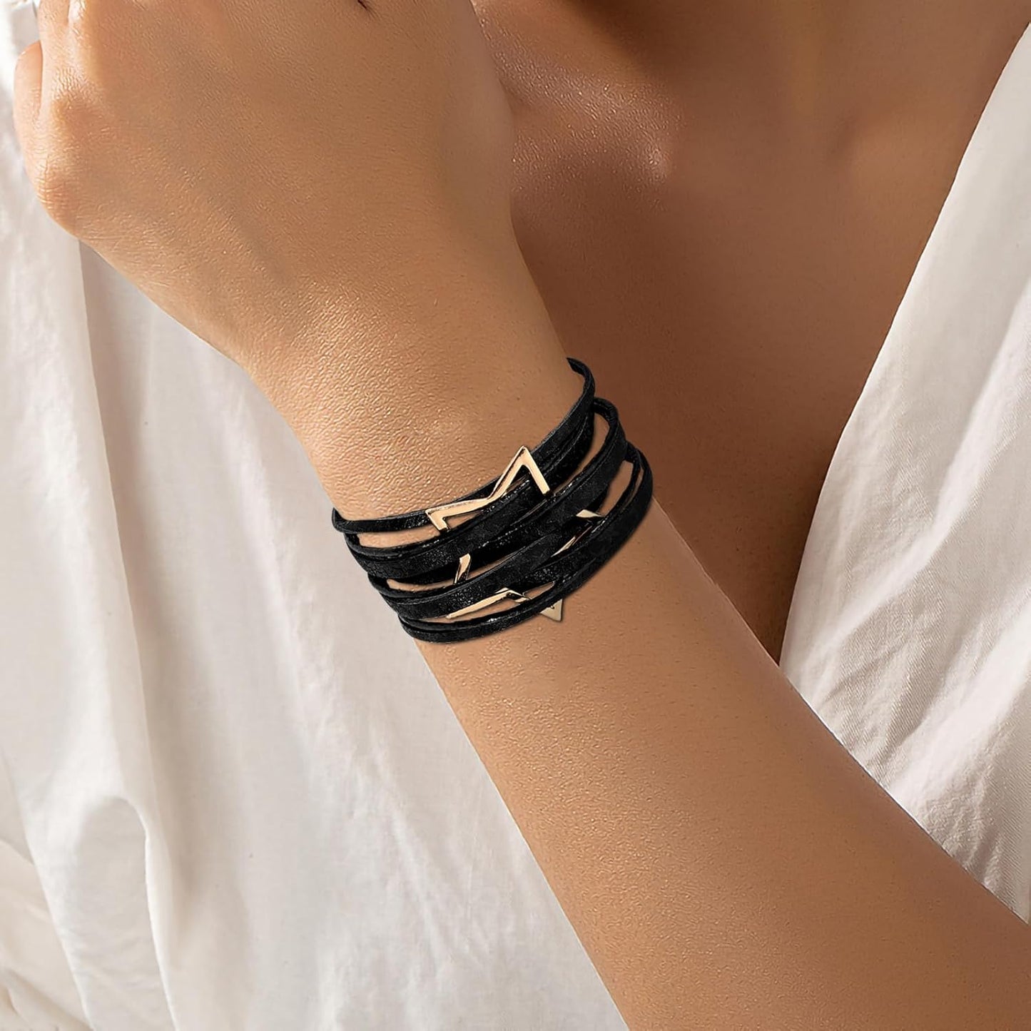 Fesciory Leopard Bracelet for Women, Boho Leather Wrap Multi-Layer Pearl Crystal Bracelet Bangle Jewelry