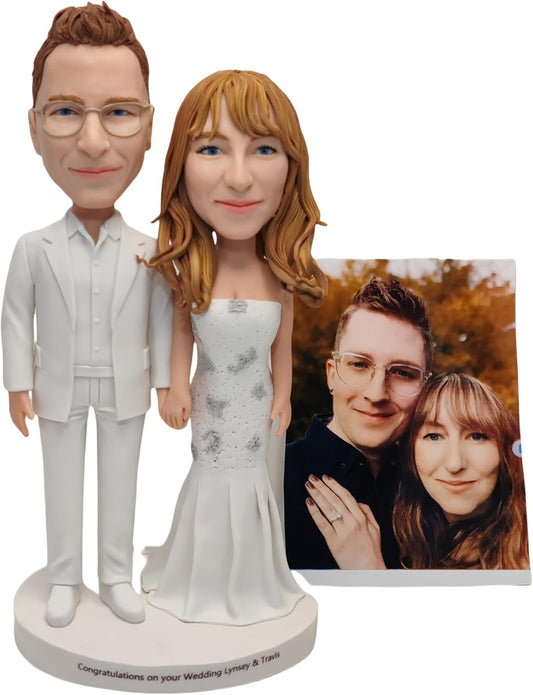 Custom Bobblehead Figurine For Groom and Bride Fully Customizable wedding cake topper， Wedding Couple Custom dolls, personalized custom bobbleheads sculpture holiday gifts ，Wedding anniversary doll
