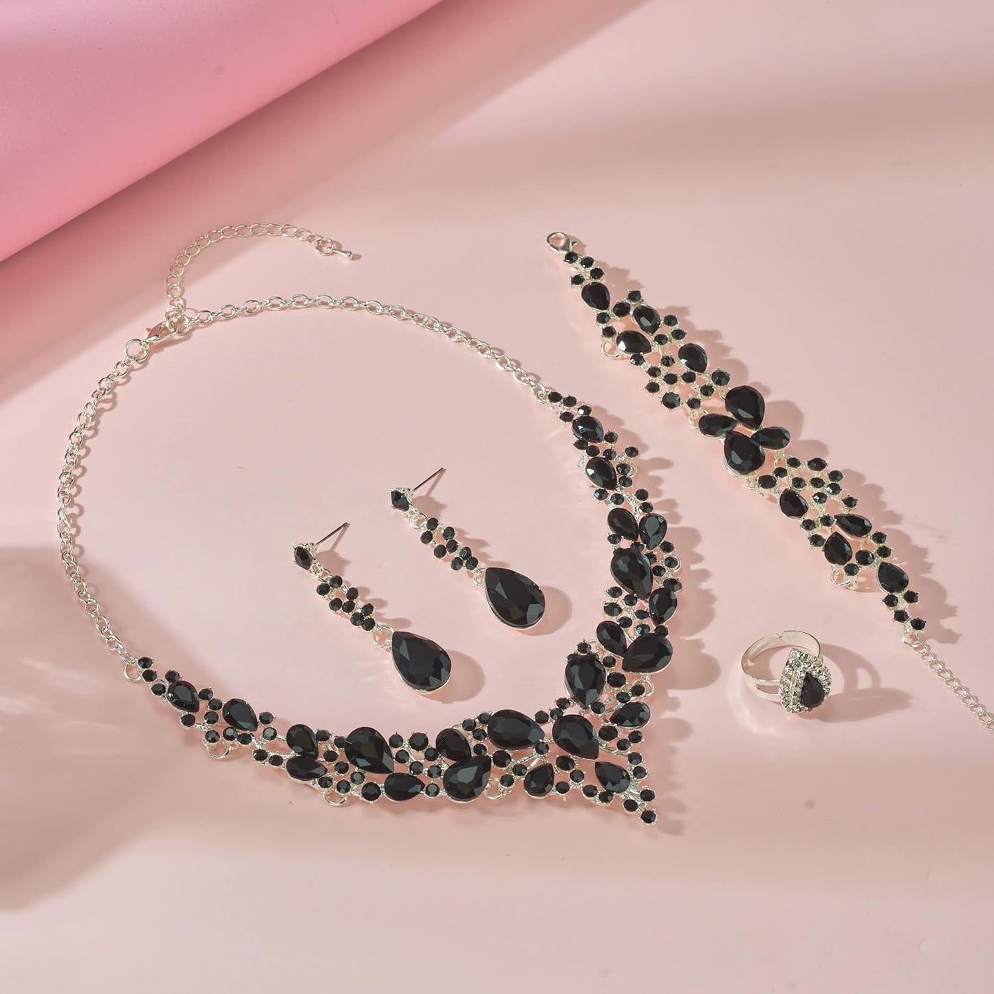 Crystal Bridal Wedding Jewelry Sets for Women Rhinestone Teardrop Crystal Statement Choker Necklace Drop Earrings Link Bracelets Rings Teardrop Jewelry Set for Brides Bridesmaids