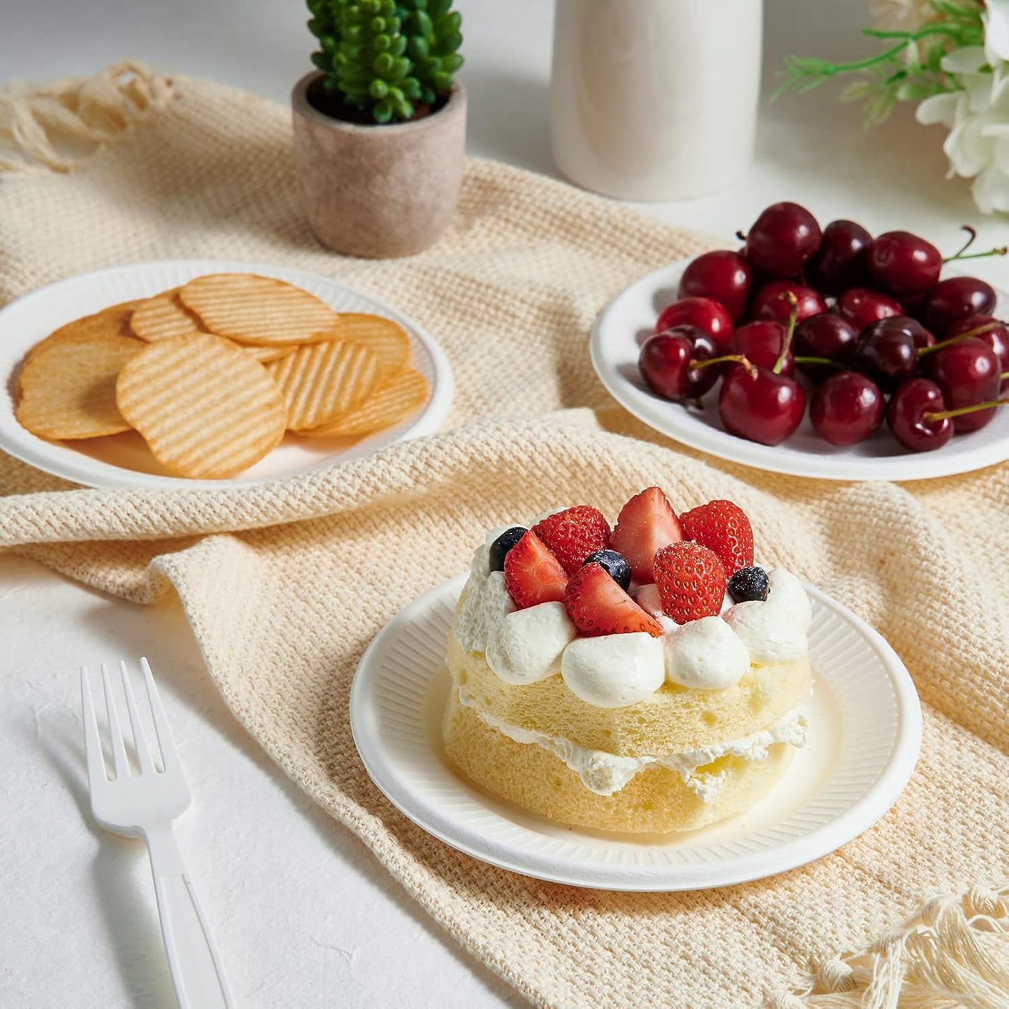 Vplus 100% Compostable Small Paper Plates, 300 Pack 6 Inch Disposable Paper Plates, Uncoated Biodegradable, Made of Sugar Cane Fibers, Perfect for Sandwich, Cake, and Snack