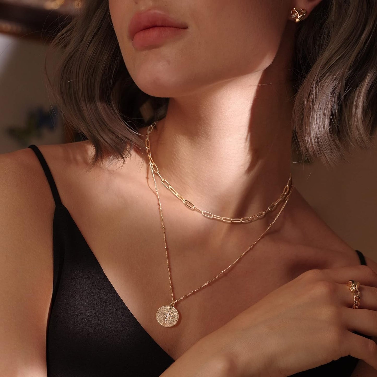 MEVECCO Layered Heart Necklace Pendant Handmade 18k Gold Plated Dainty Gold Choker Arrow Bar Layering Long Necklace for Women