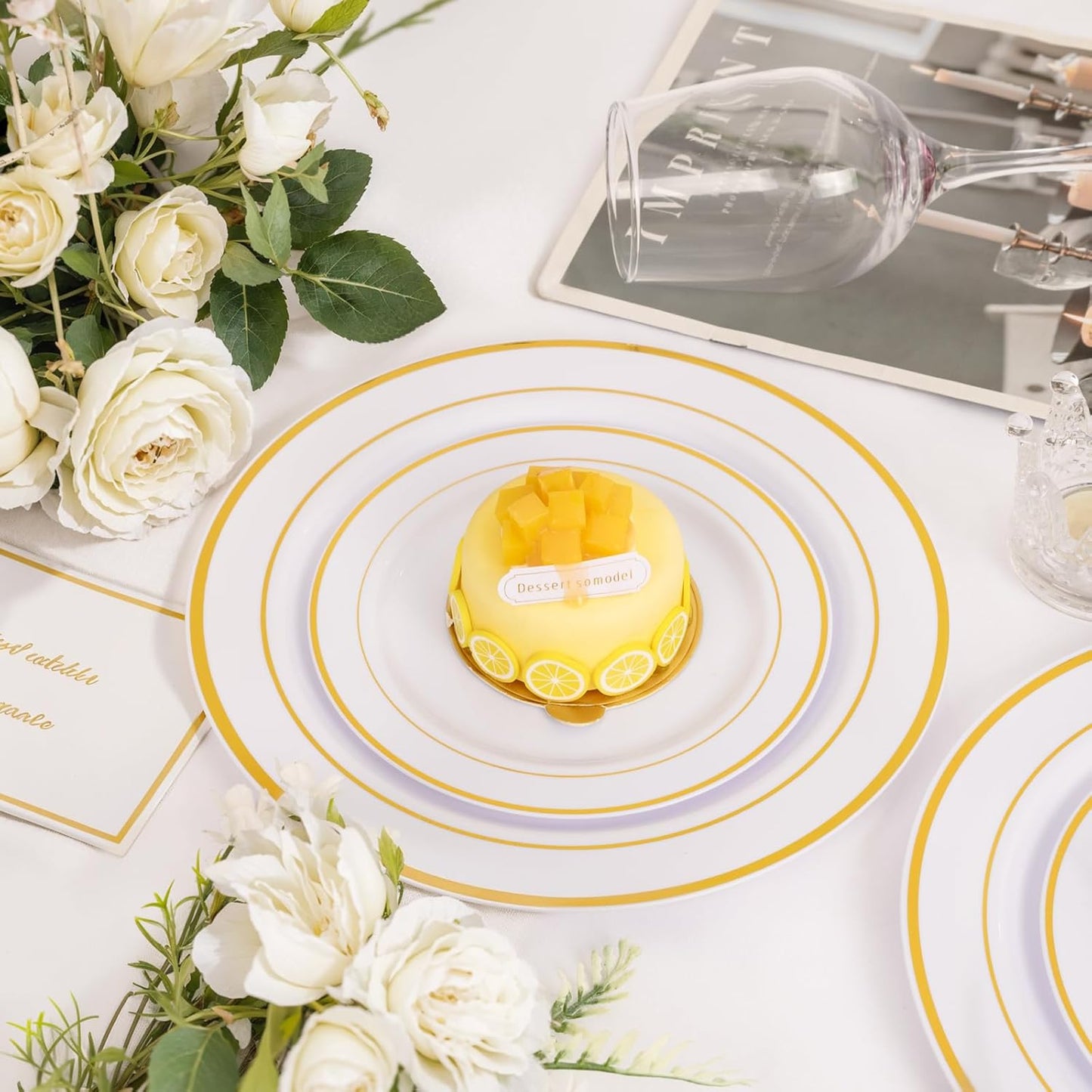 NOCCUR 200PCS Gold Plastic Plates - 100 Dinner / 100 Dessert Disposable Plates Heavy Duty - Ideal for Wedding, Party, Thanksgiving