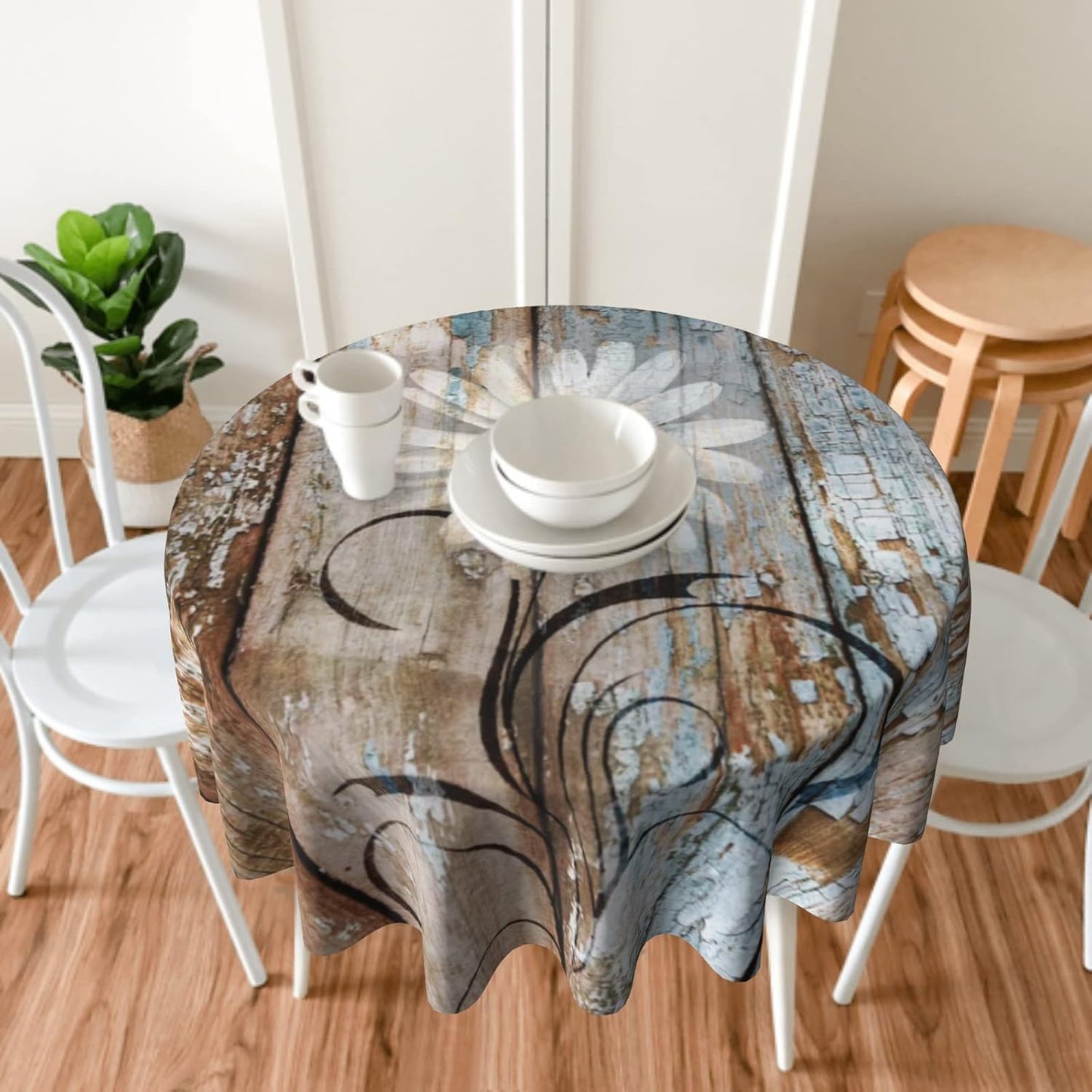 Giwawa Rustic Daisy Round Tablecloth 60" Vintage Flower on Wood Grain Board Circle Table Cloth Cabin Country Style Table Cover Heat Resistant for Kitchen Dining Indoor Outdoor Farmhouse Decor