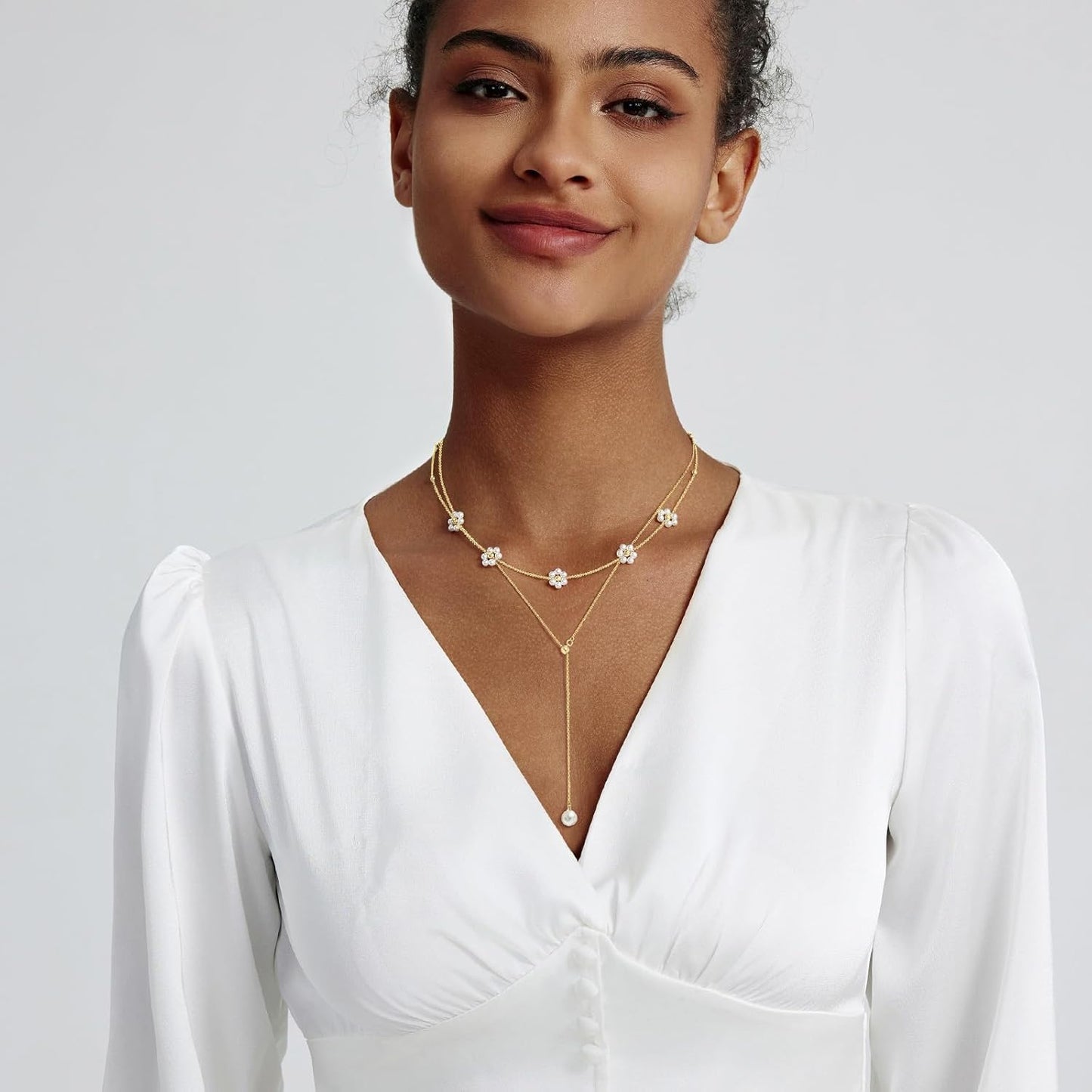 OGD Gold Pearl Necklaces Set for Women 14K Gold Plated Dainty Layered Pearl Cute Daisy Pearl Choker Gold Necklace Gifts for Women Gold Trendy Jewelry Gifts