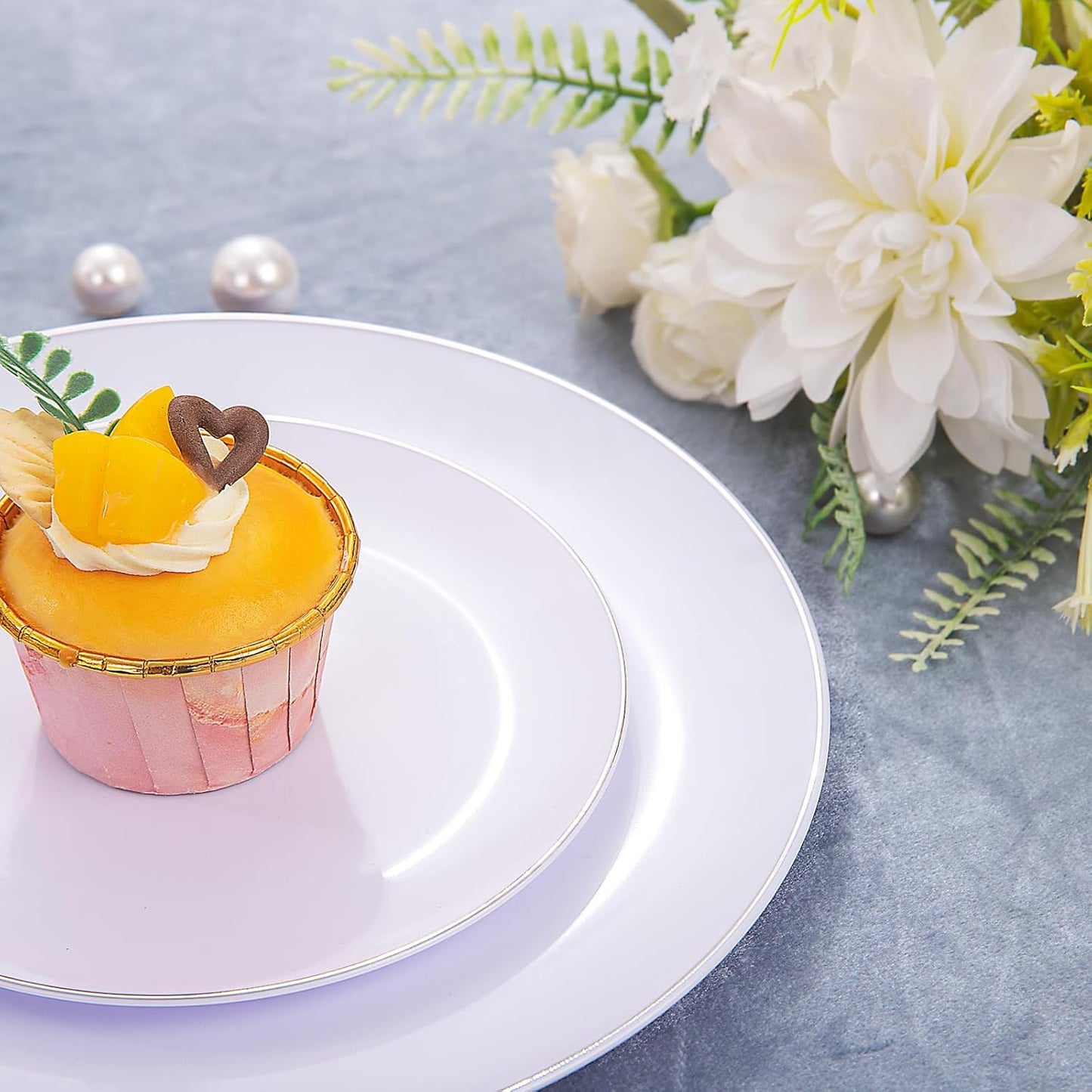 KIRE 350 PCS Plastic Dinnerware Set for 50 Guests, Silver Plastic Plates Include 50 Dinner, 50 Dessert Plates, 50 Pre Rolled Napkins with Silverware, 50 Cups for Wedding, Party, Banqet, Christmas