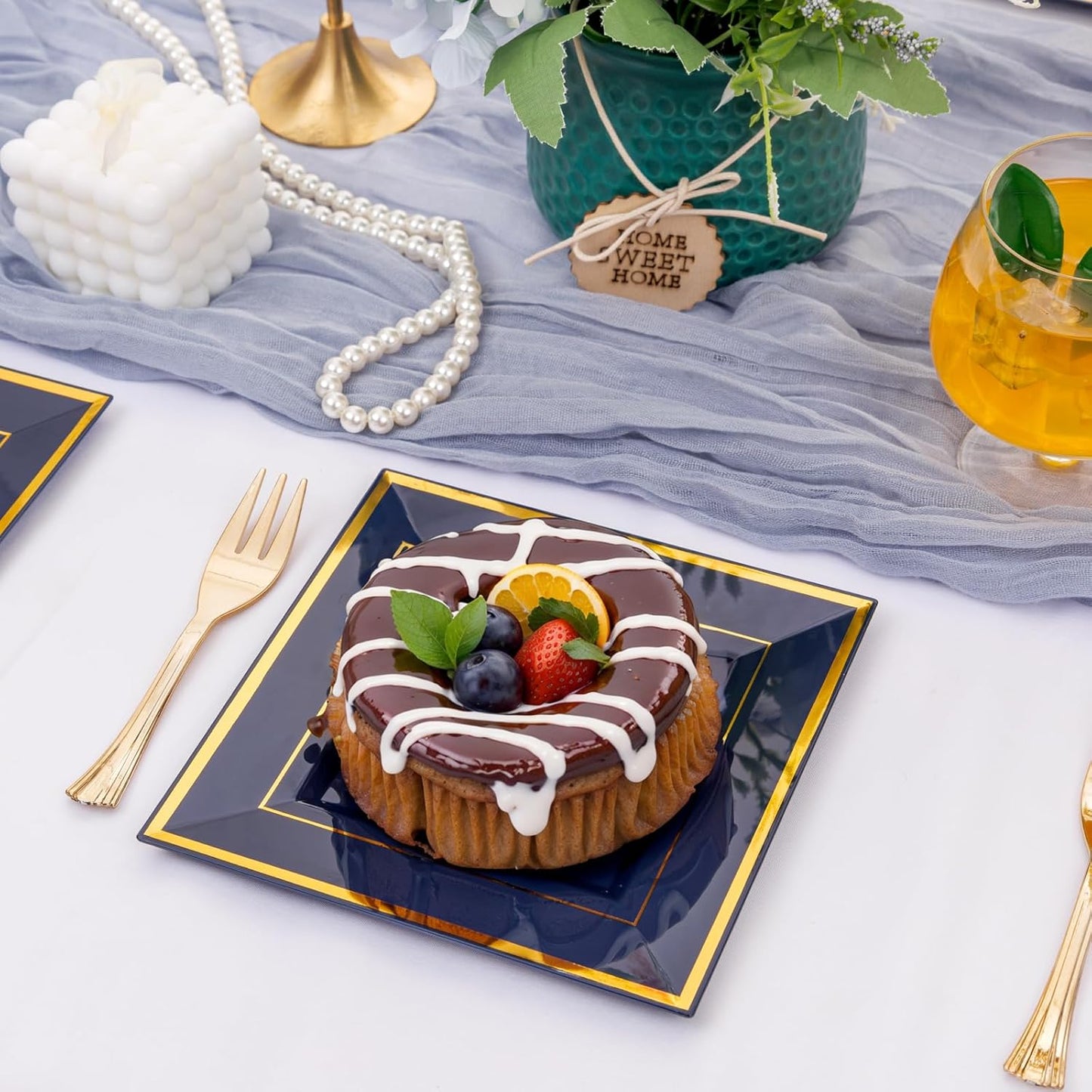 WDF 200PCS Blue Plastic Dessert Plates with Plastic Forks -6’’ 100 Square Disposable Appetizer Plates Small Cake Plates with Gold&100 Navy Blue Small Appetizer Forks